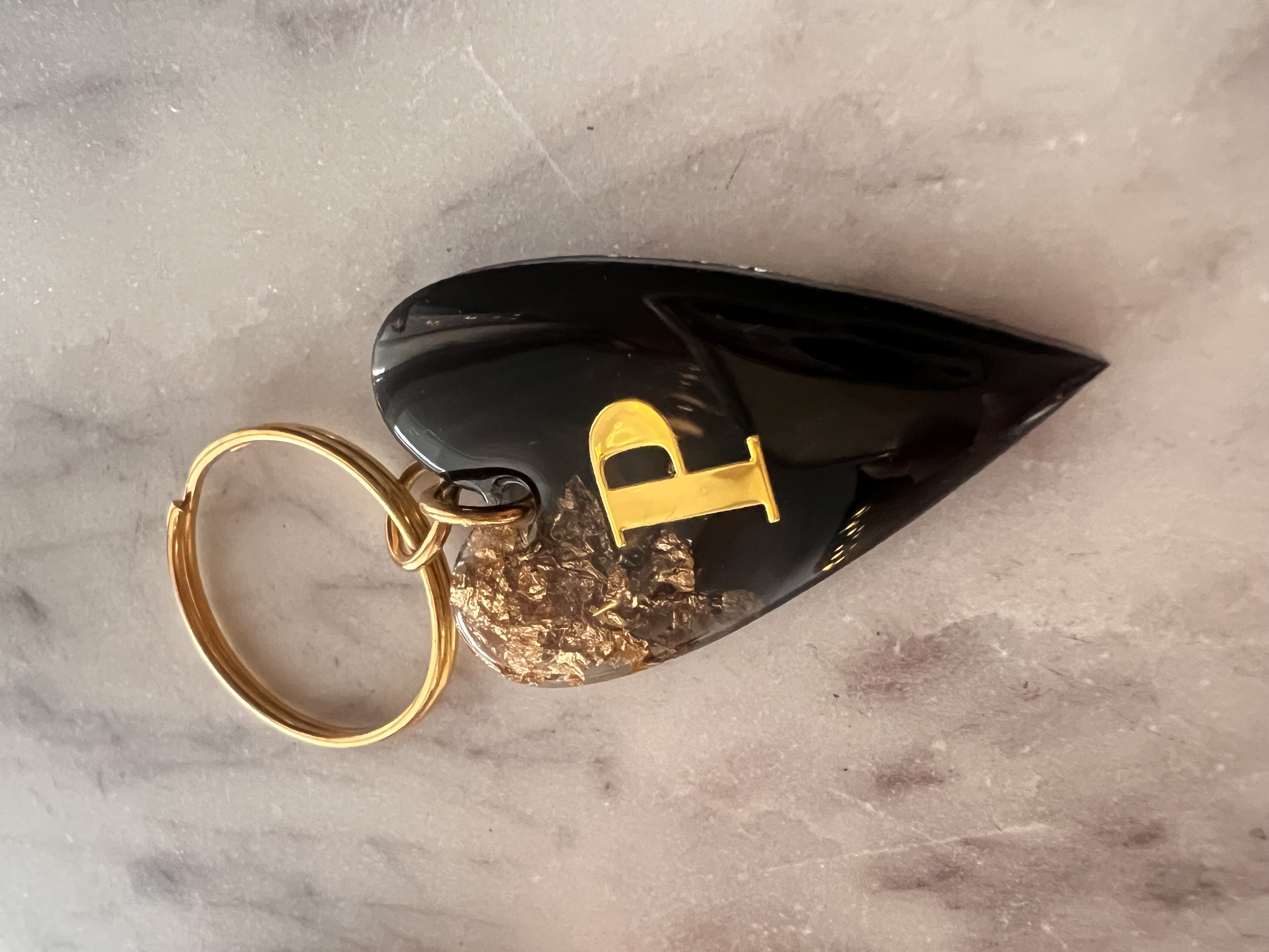Porte-clefs coeur noir