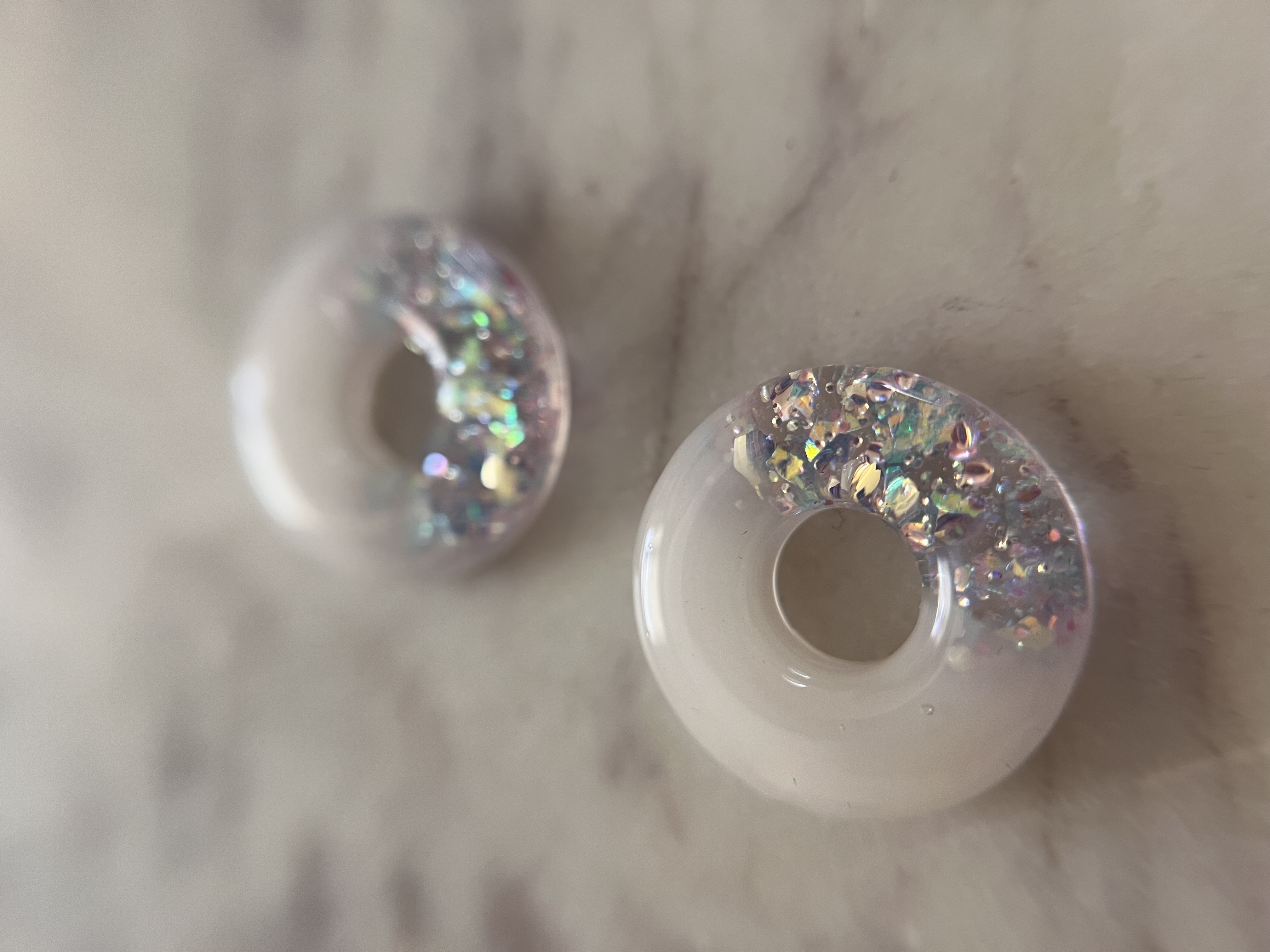 Louve blanc et holographiques