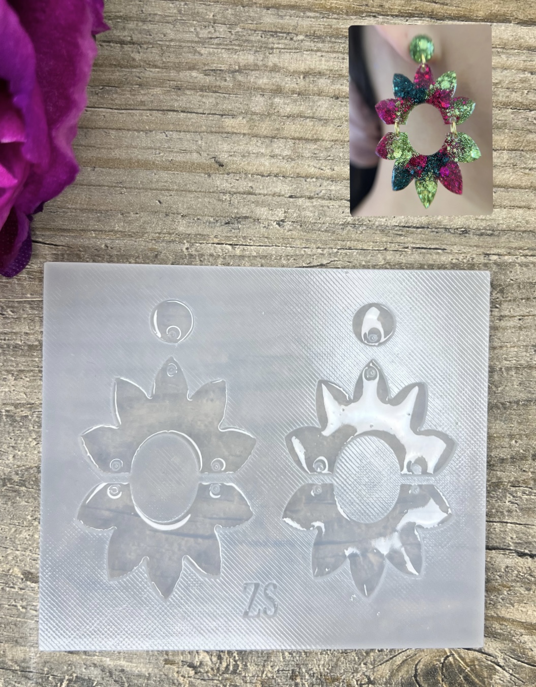 Moule boucle d'oreille fleur 