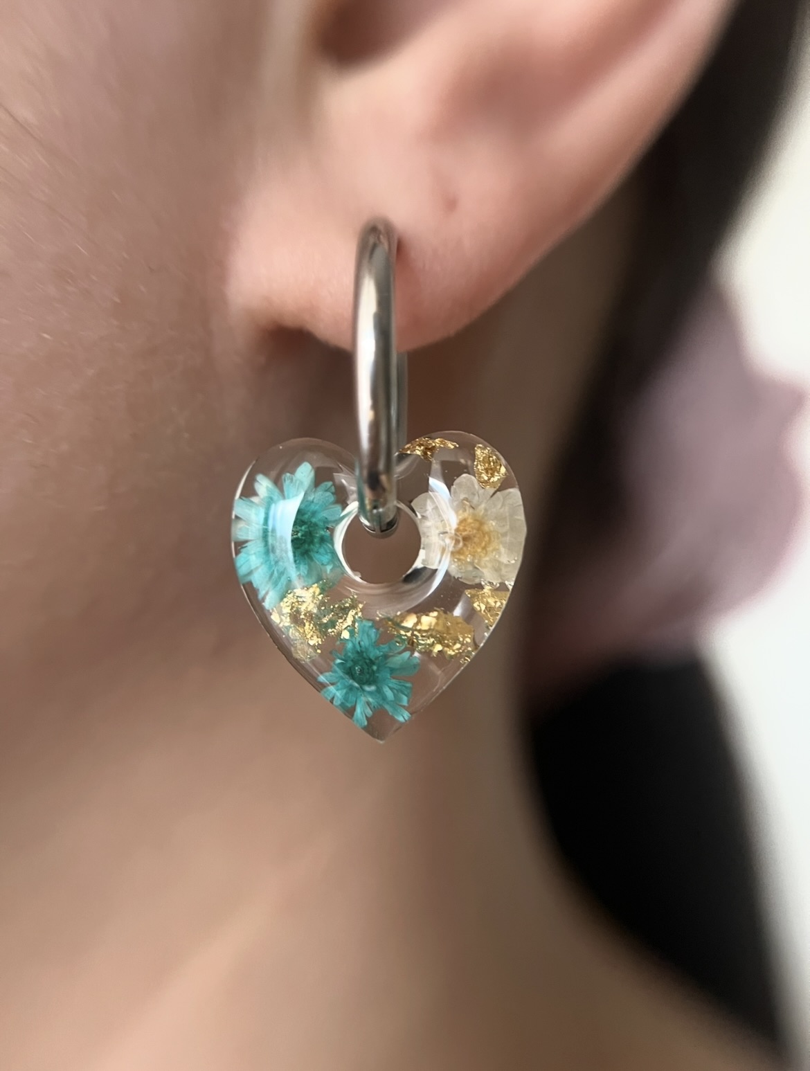 Coeur fleur turquoise et blanche