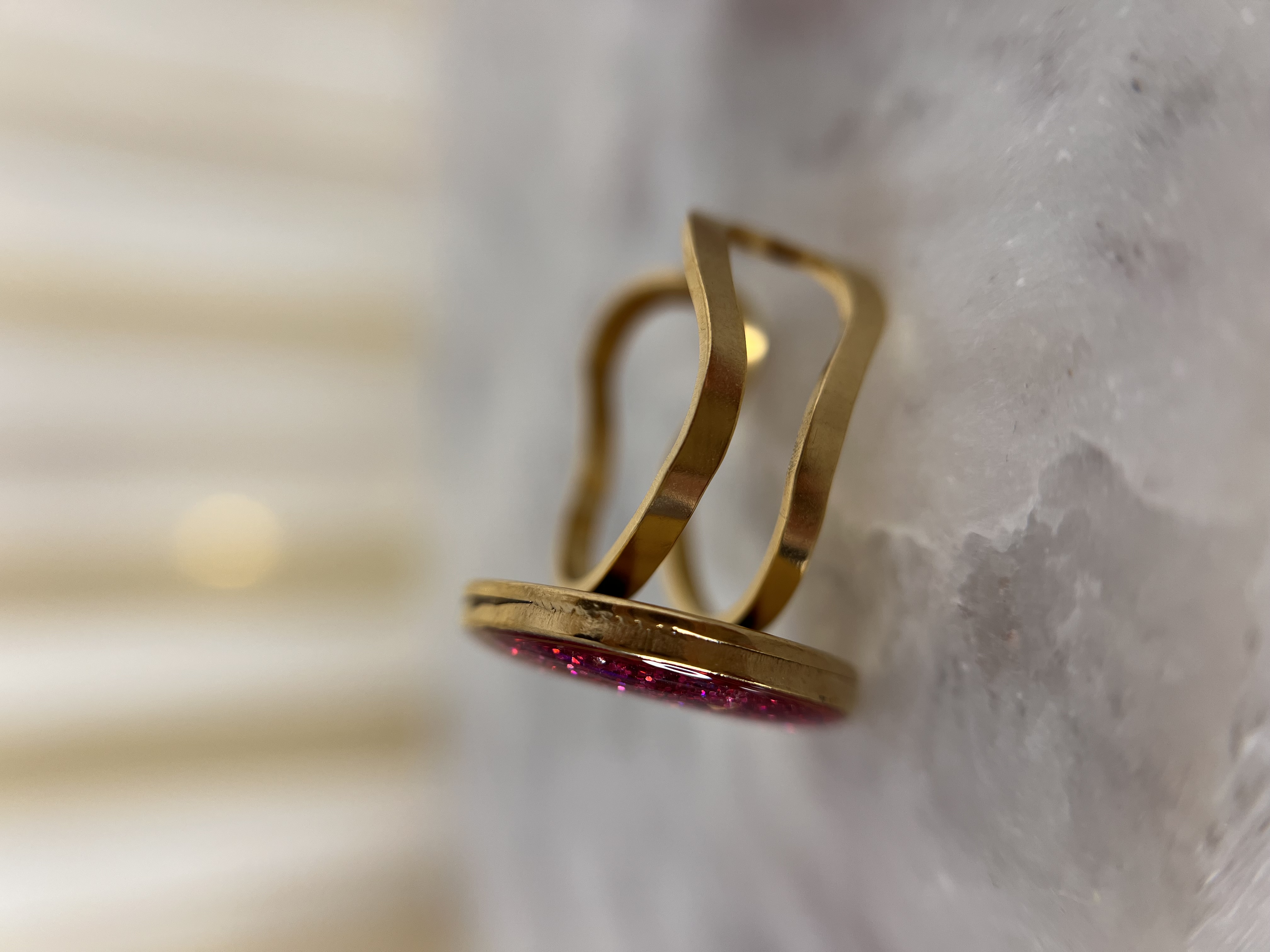 Bague paillette fuchsia