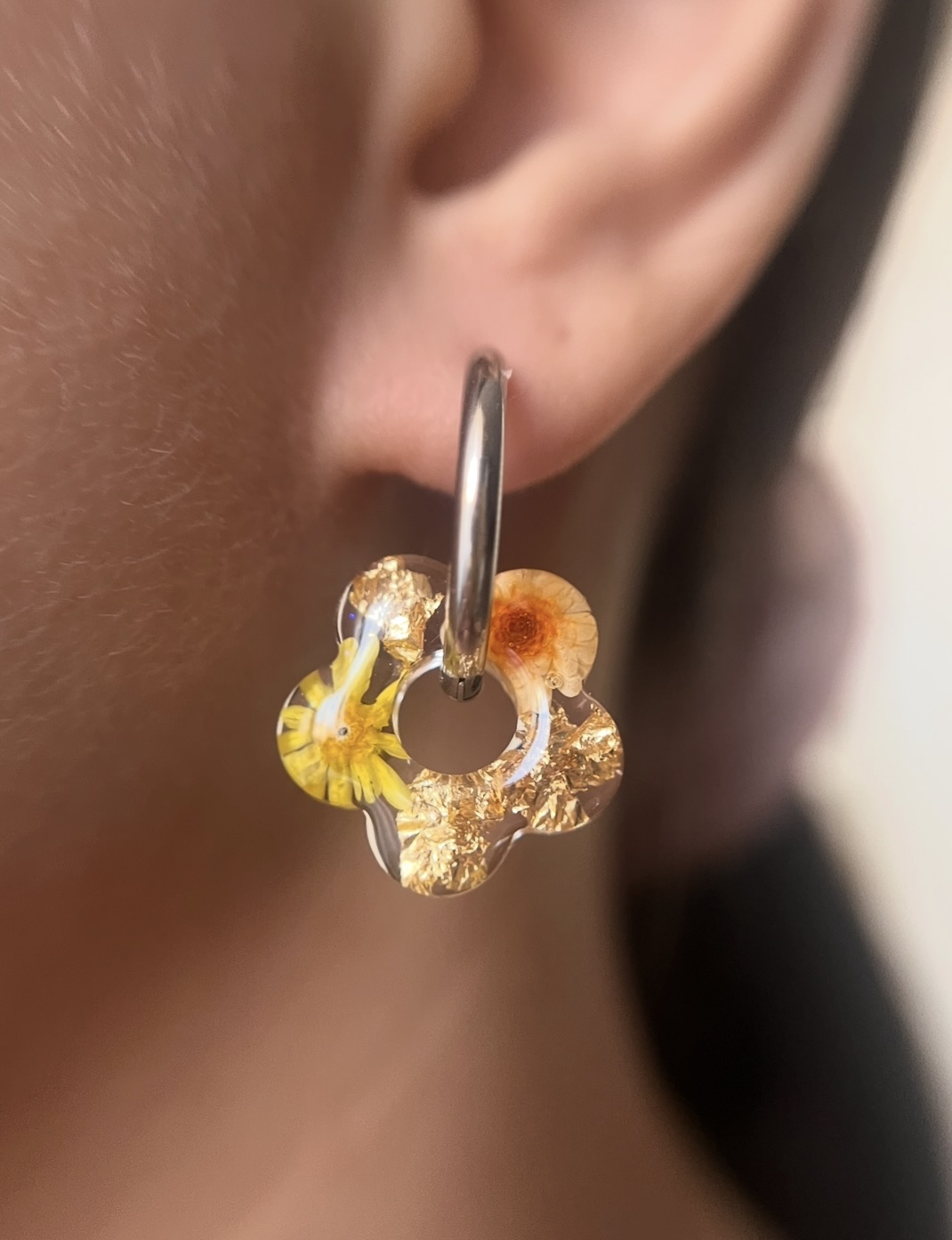 Flower avec fleur orange et jaune