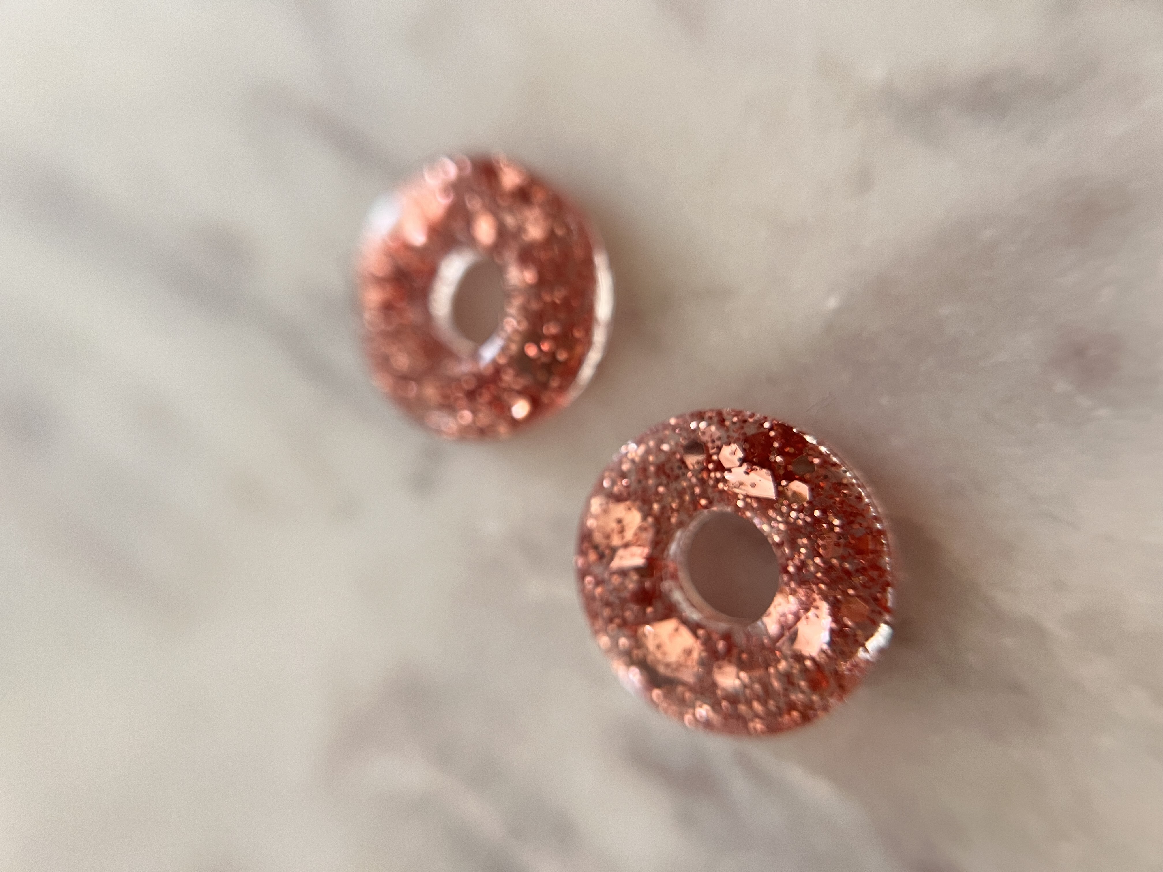 Louve rose gold