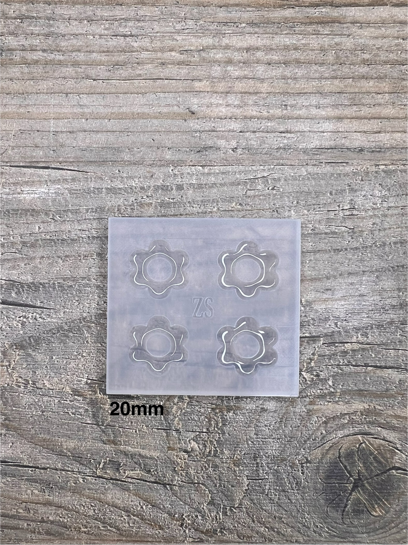 Moule Fleur 6 pétales 20mm