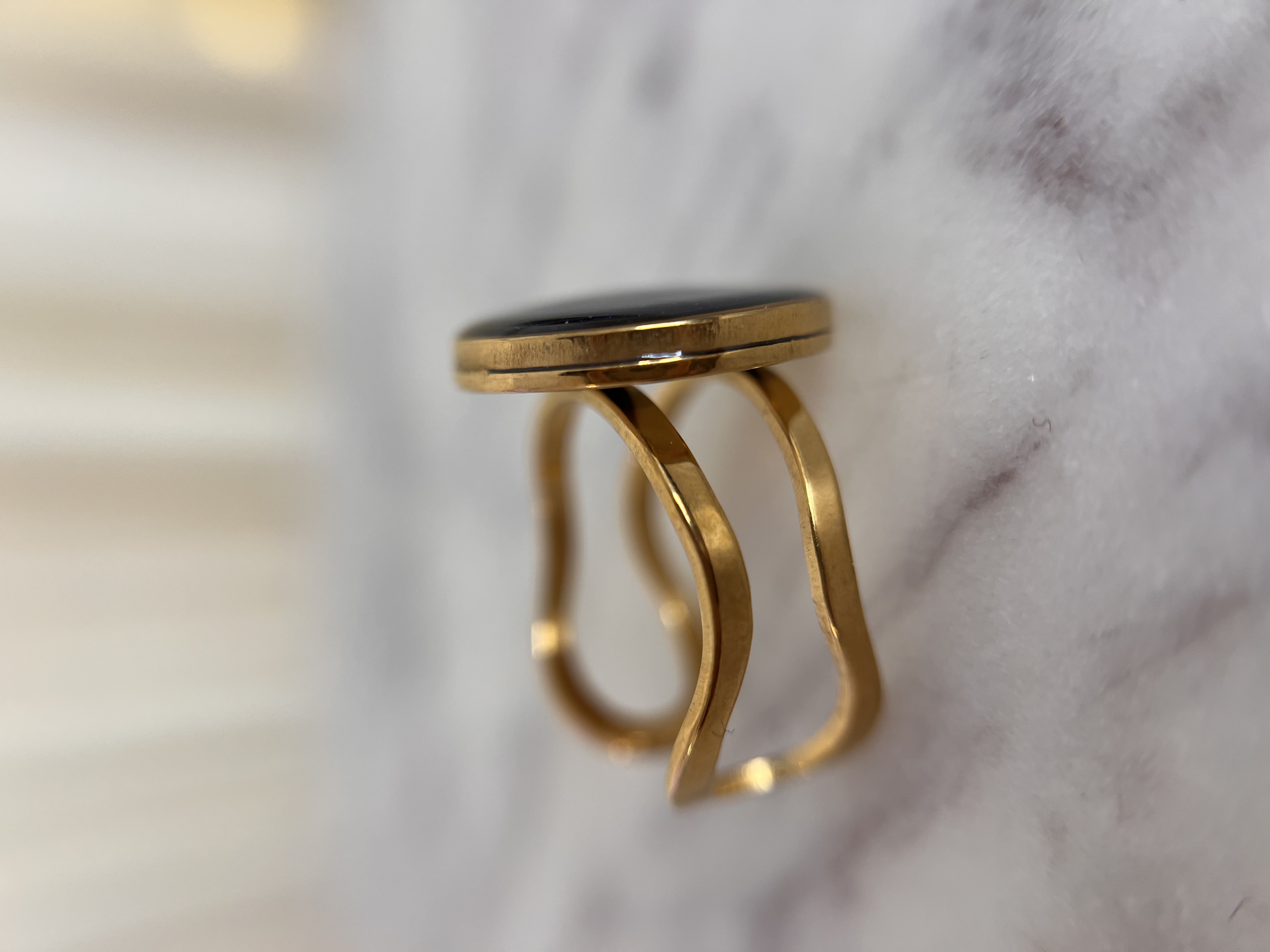 Bague reflet bleu