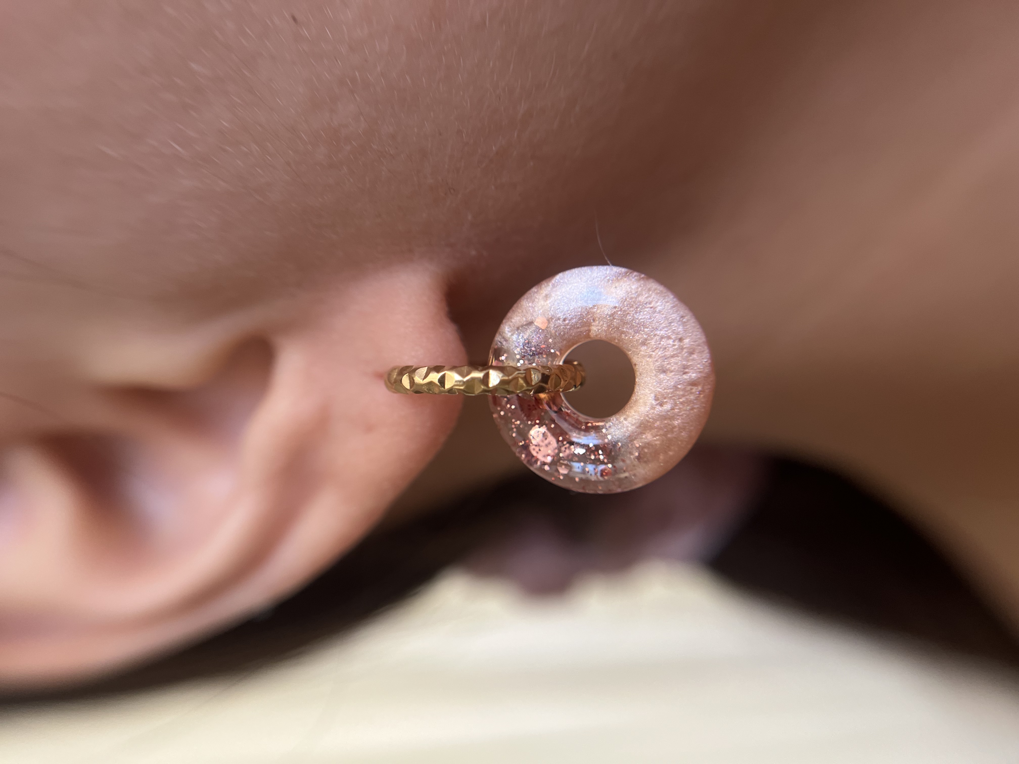 Louve beige irisé et rose gold