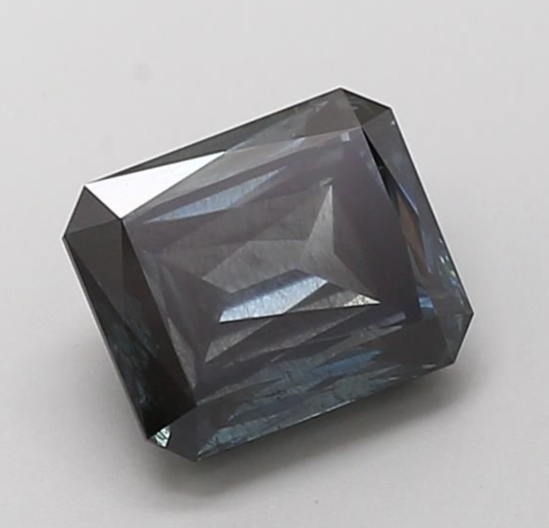 Diamant laboratoire Fancy Deep Grey Bleue