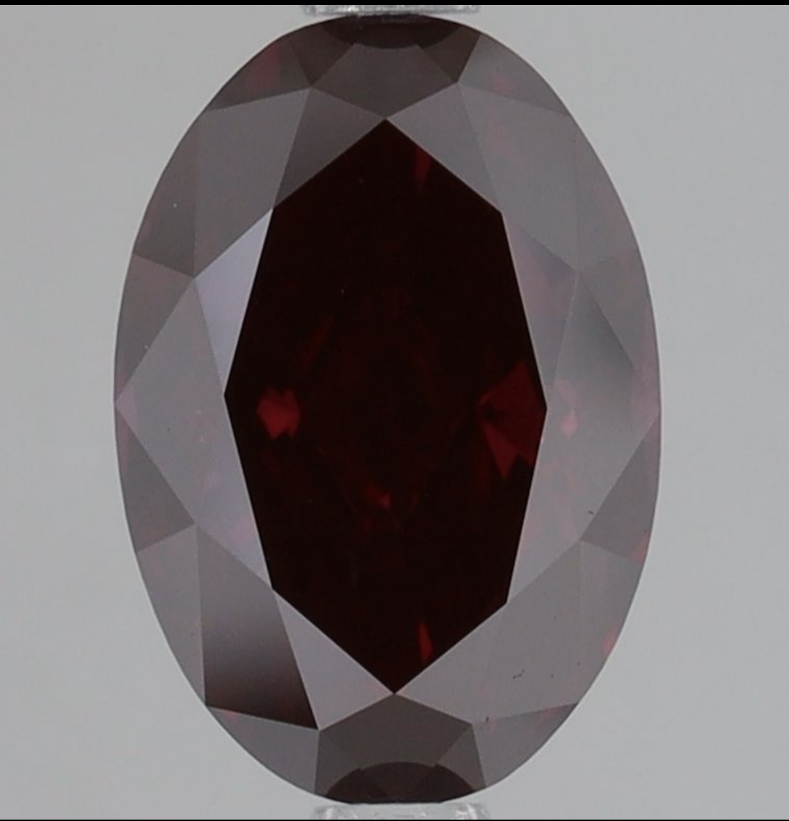 Diamant fancy vived pink synthétique 