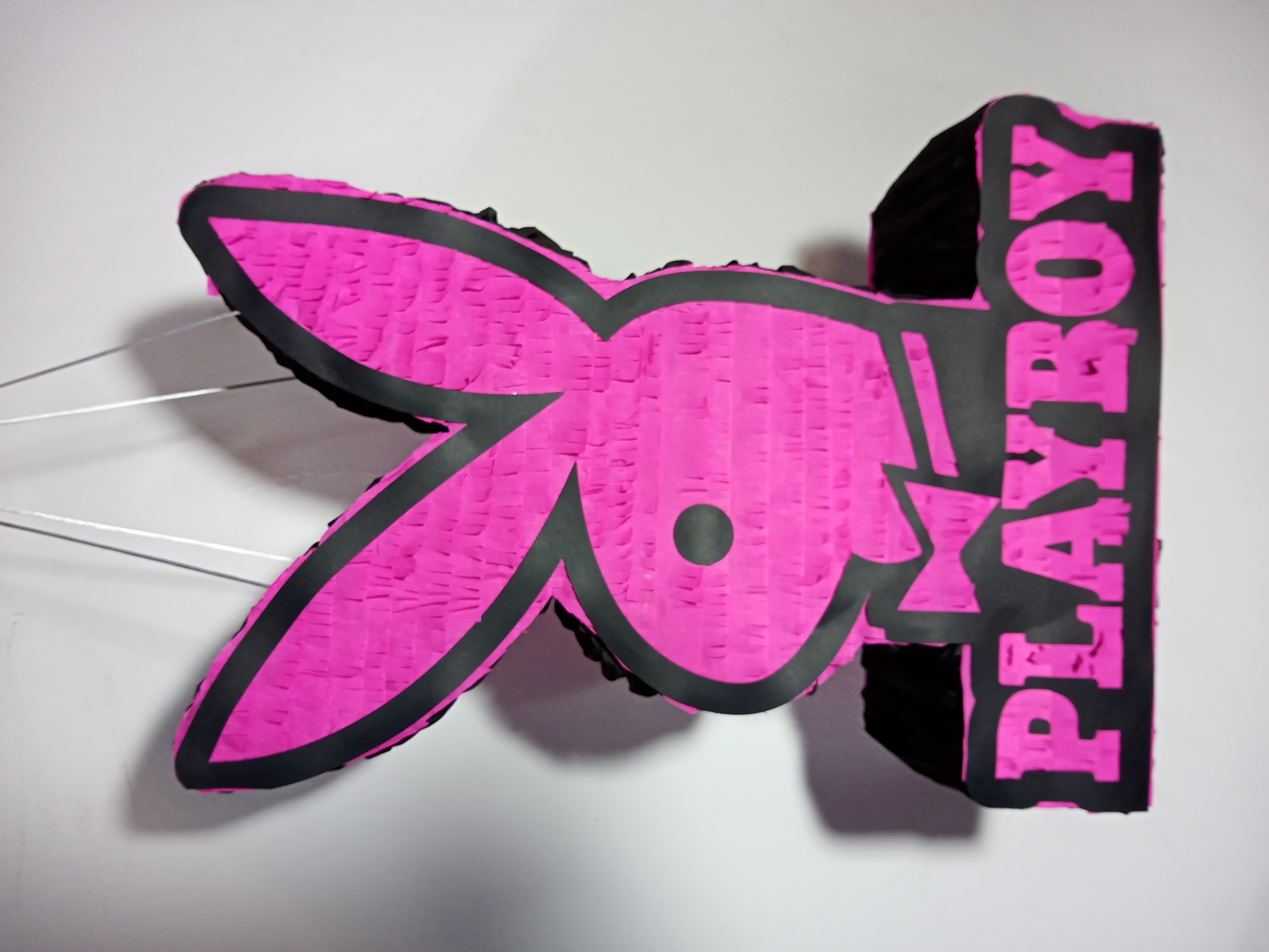 Piñata Playboy Fucsia 50cm