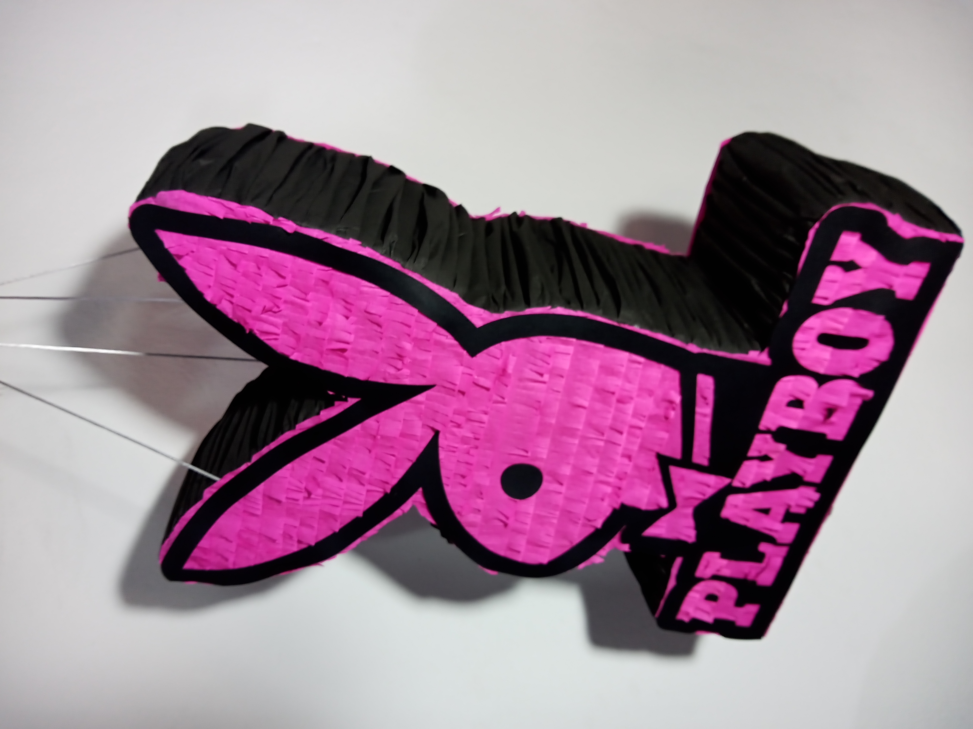Piñata Playboy Fucsia 50cm