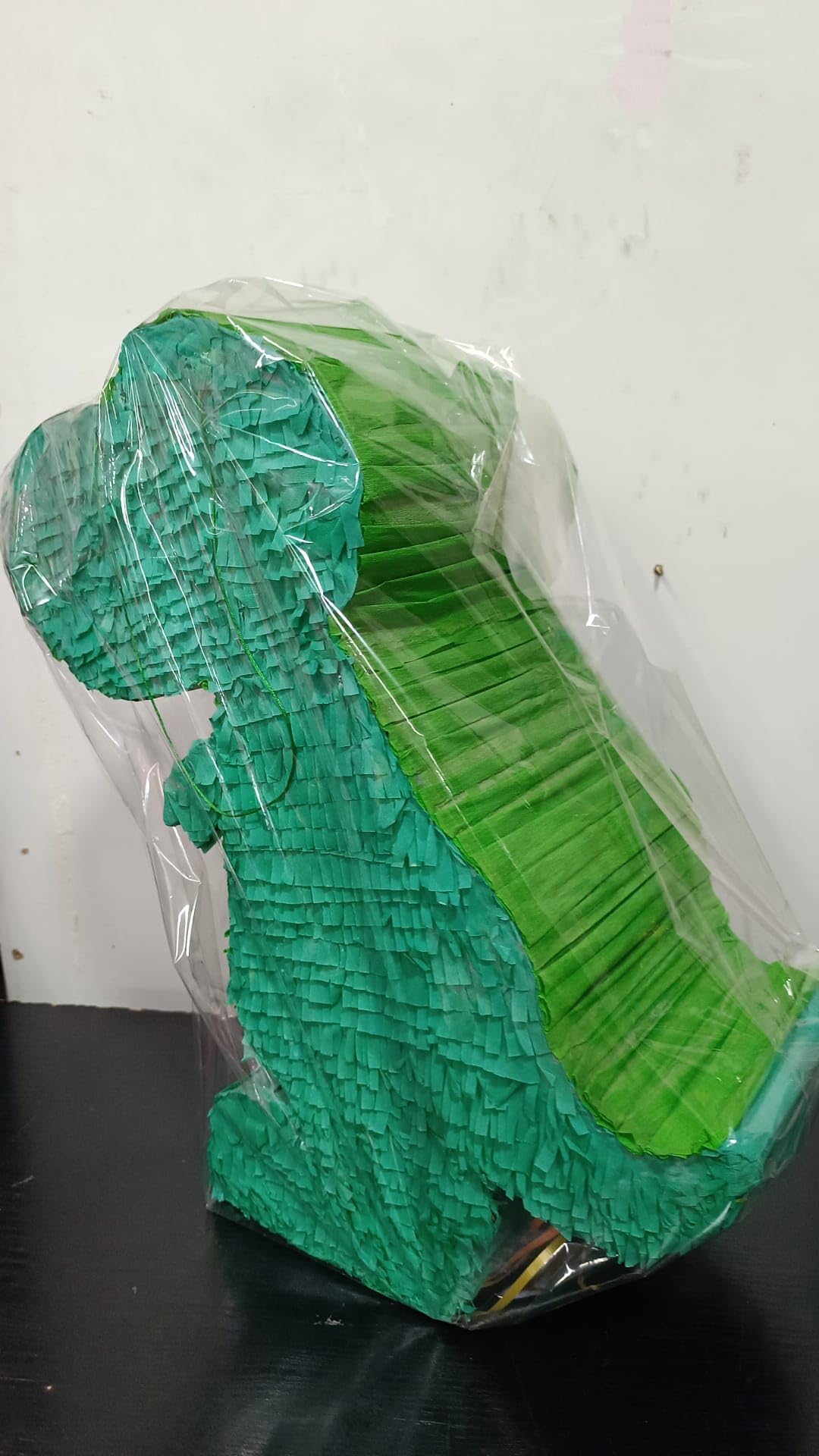 Piñata de dinosaurio