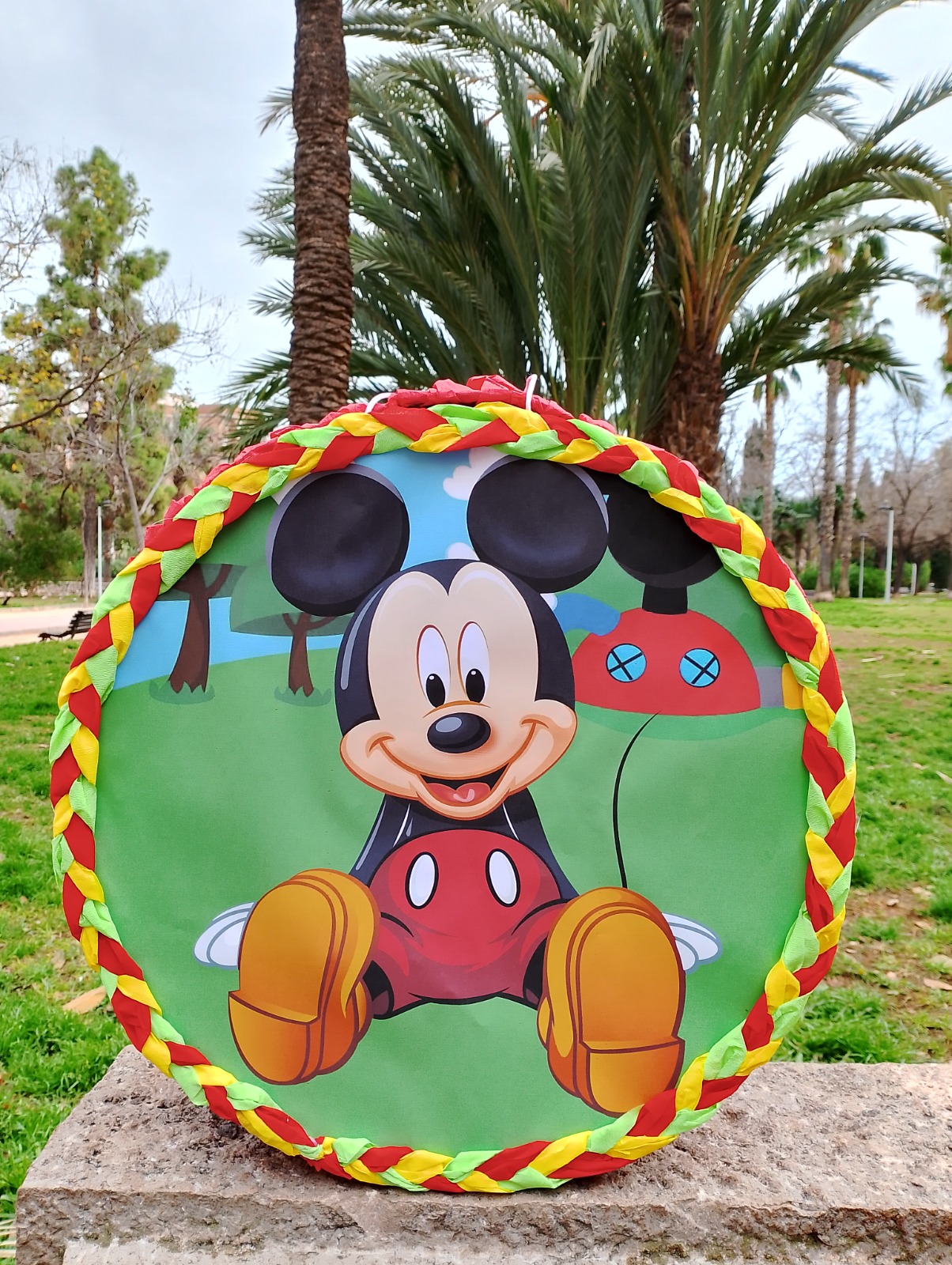 PIÑATA CIRCULAR MICKEY MOUSE 2