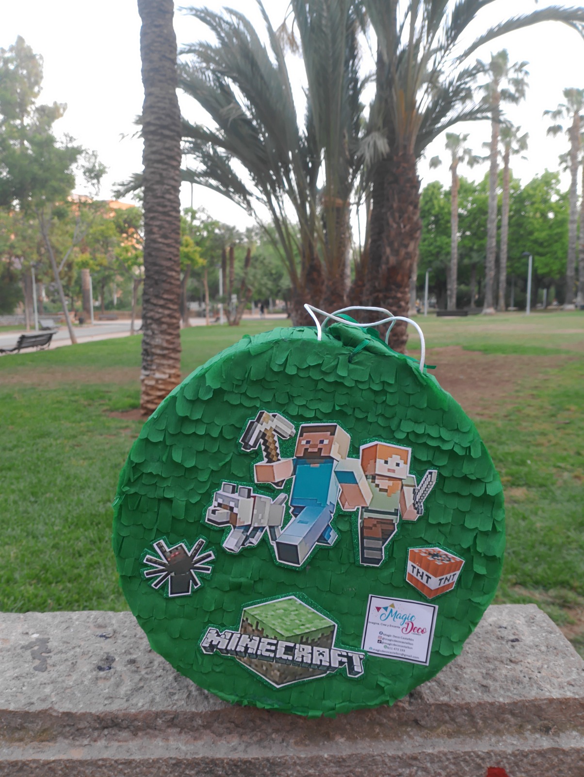 PIÑATA CIRCULAR DE MINECRAFT