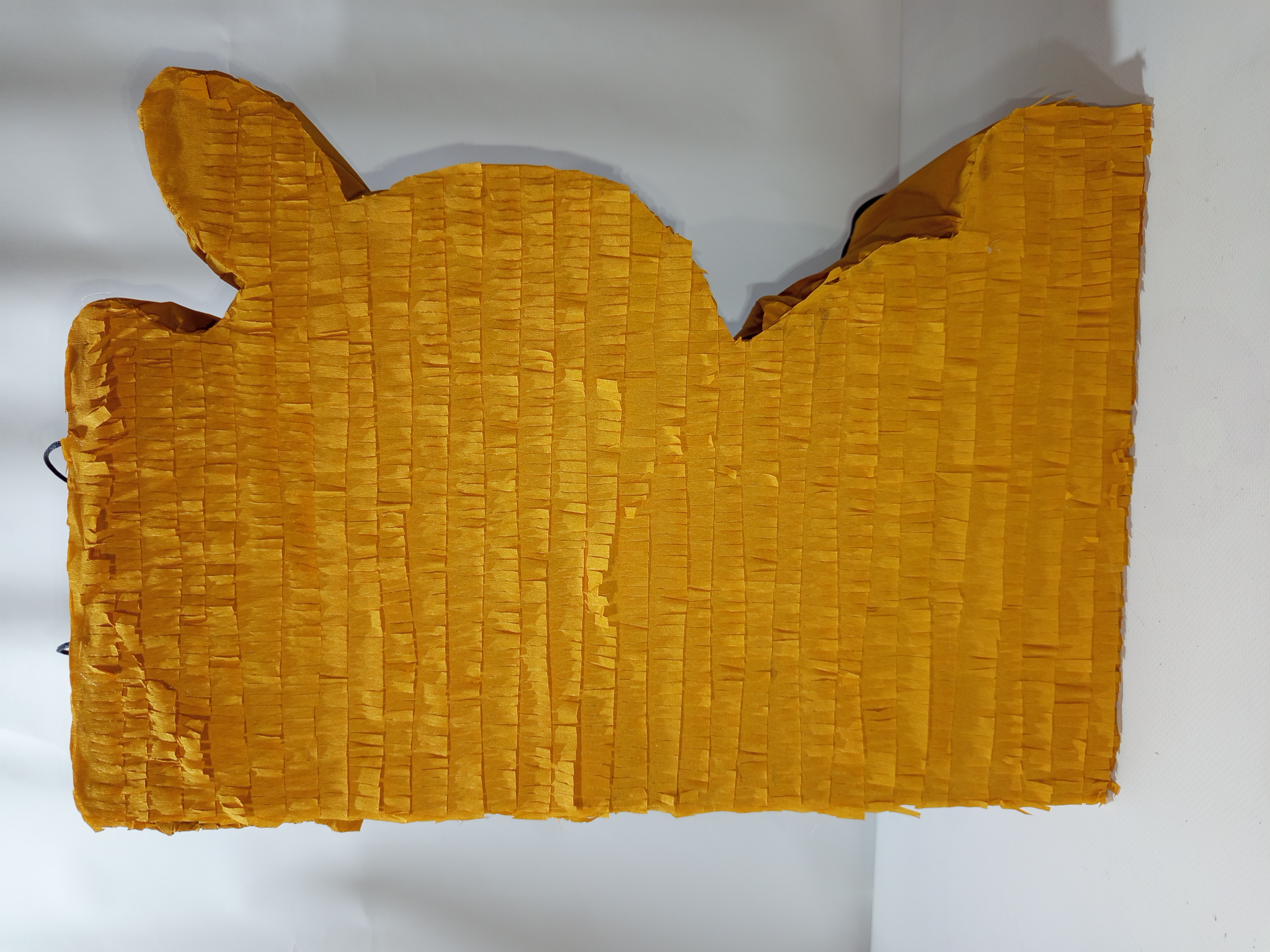 Piñata en forma Jirafa bebe 50cm