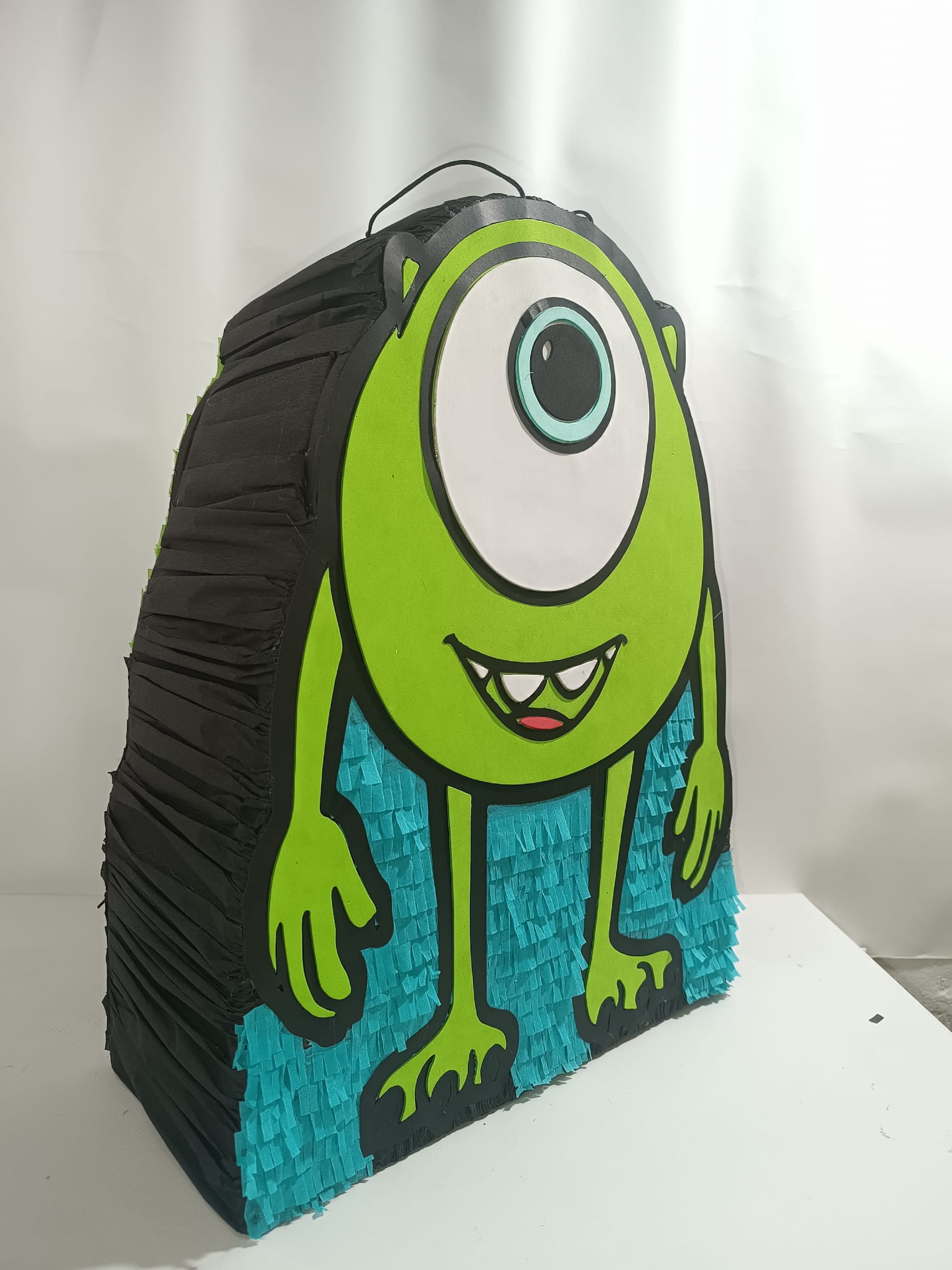 Piñata de Mike Wazowski