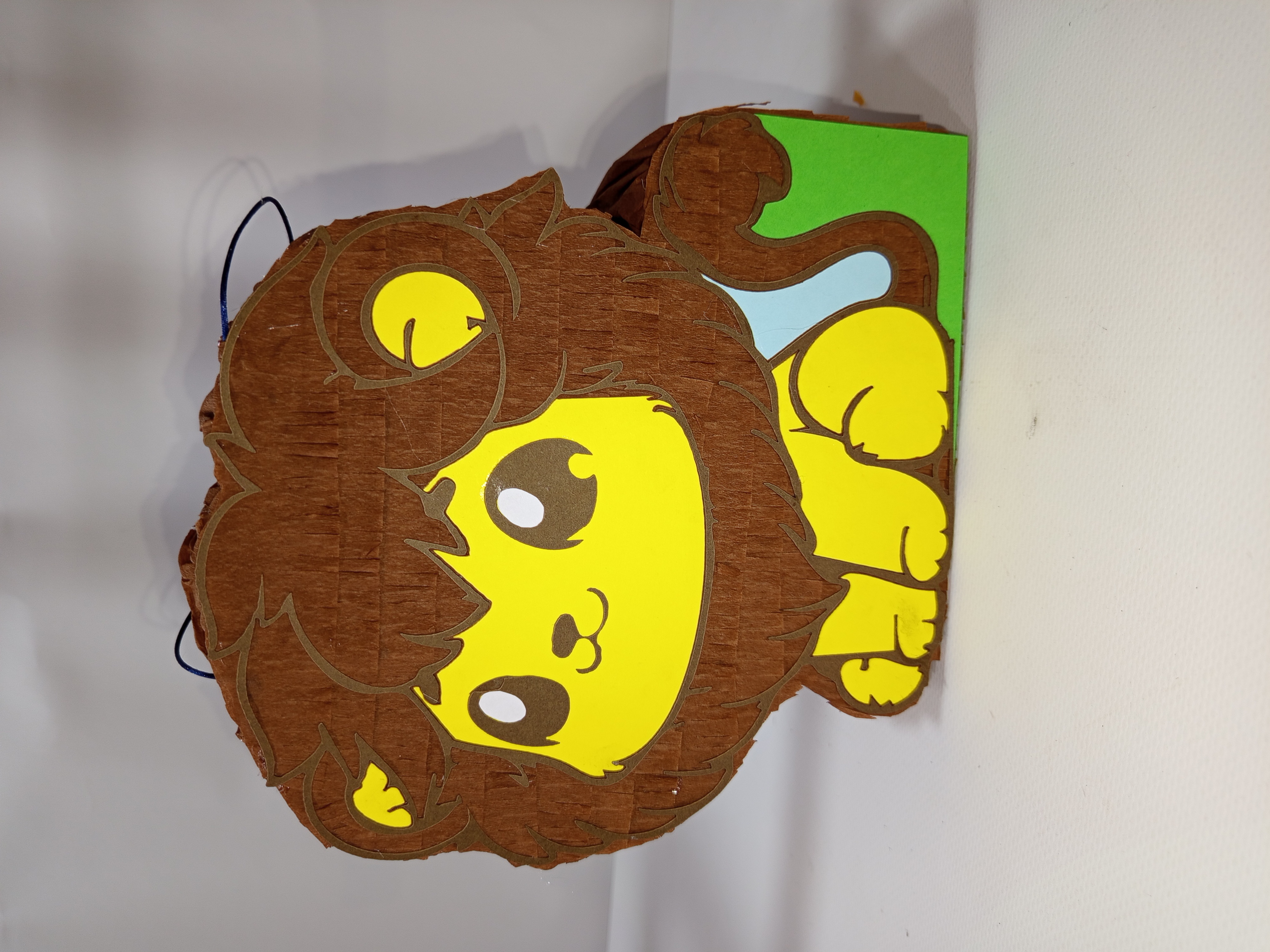 Mini Piñata Leonsito