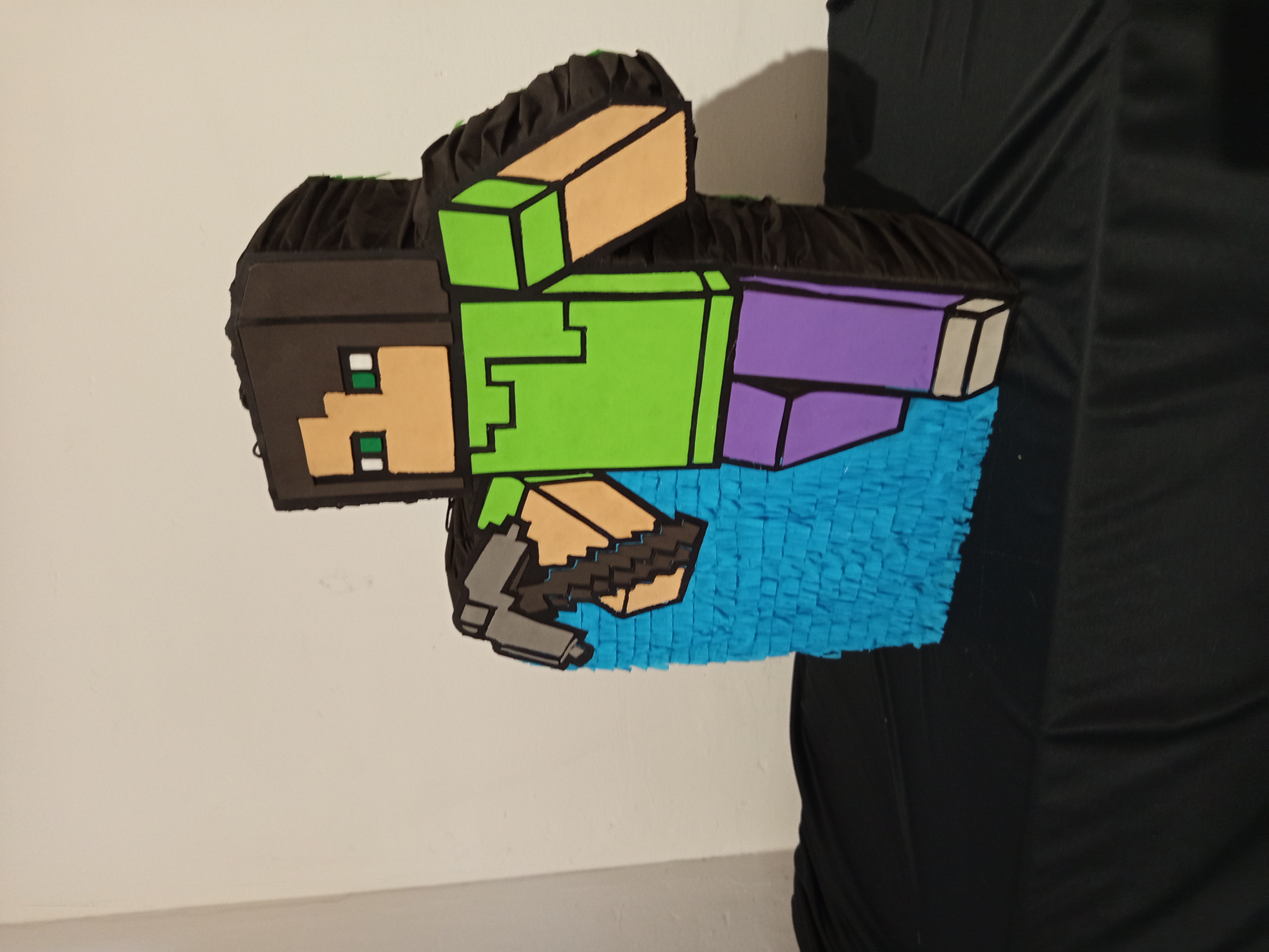 Piñata de Personaje estilo Minecraft