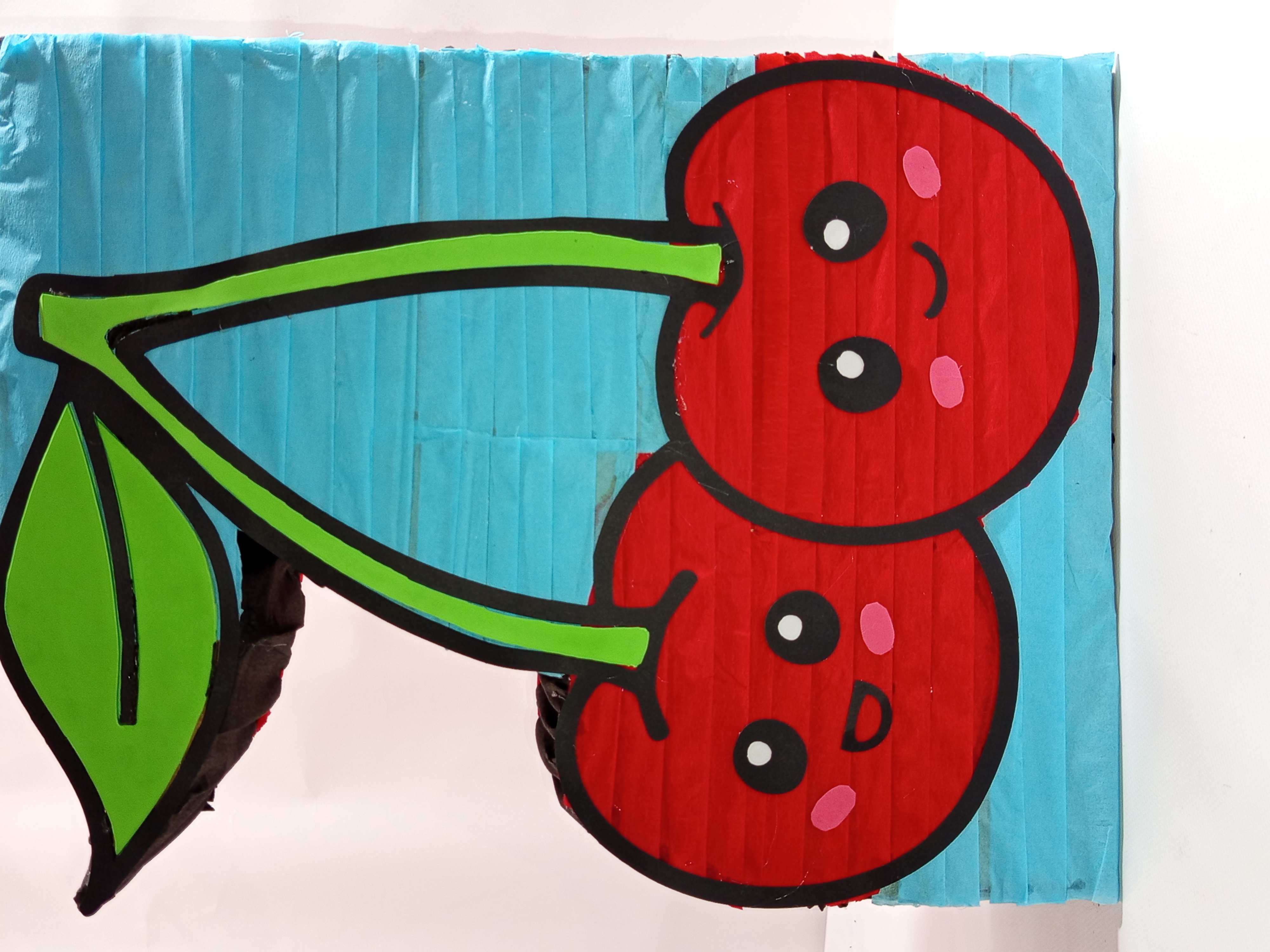 Piñata en forma de Cerezas Sonrientes