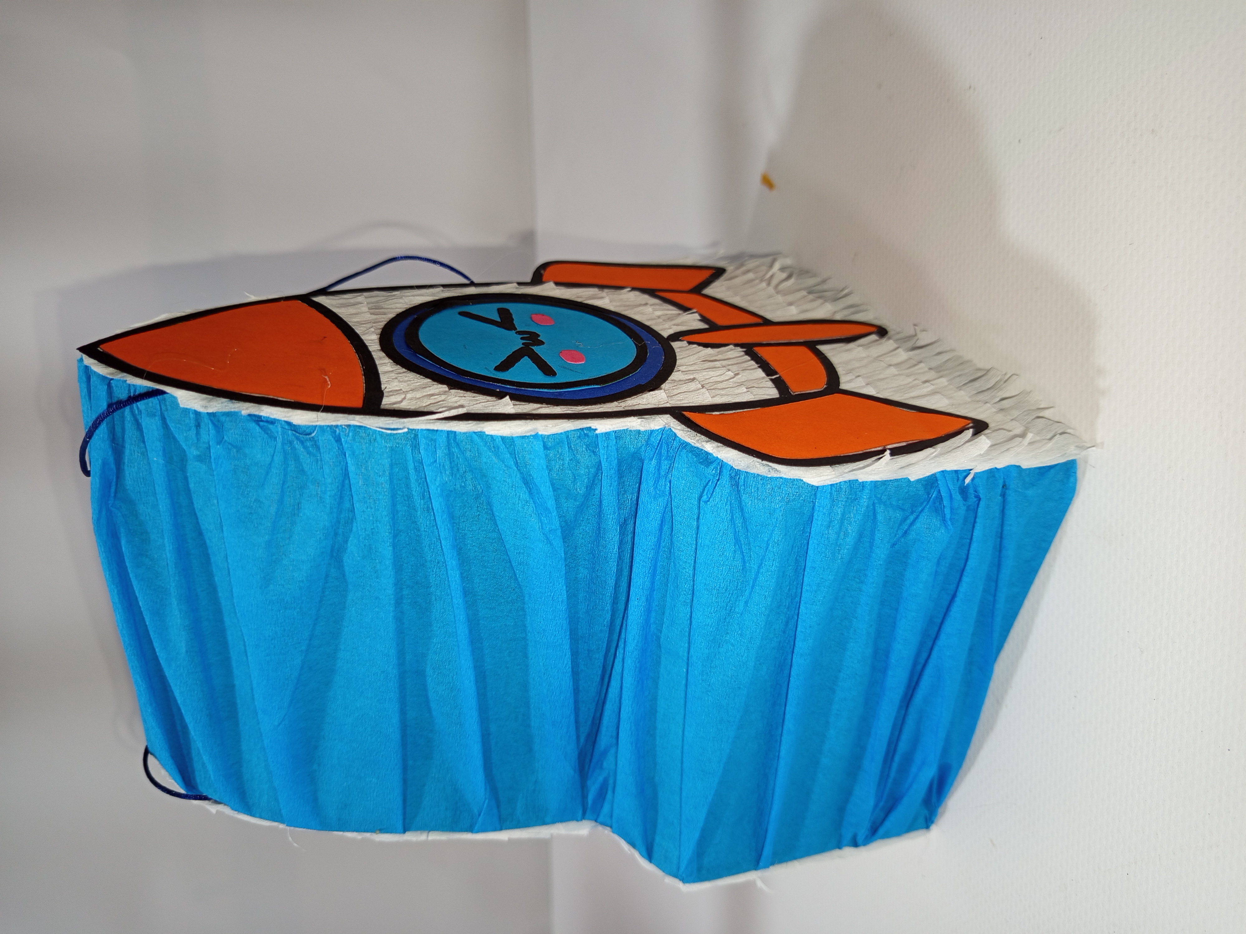 Mini Piñata de Cohete 20cm