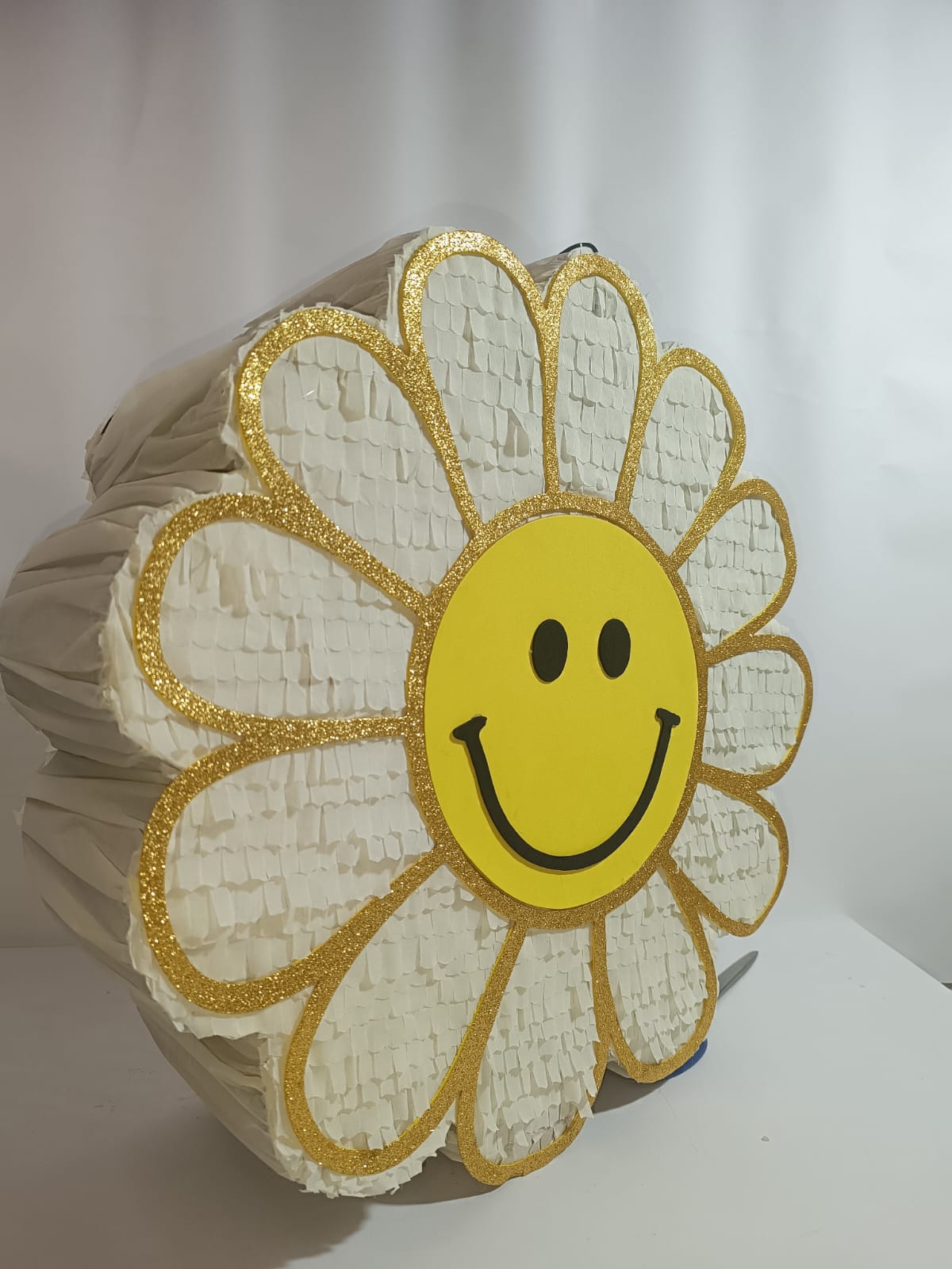 PIÑATA EN FORMA DE FLOR 