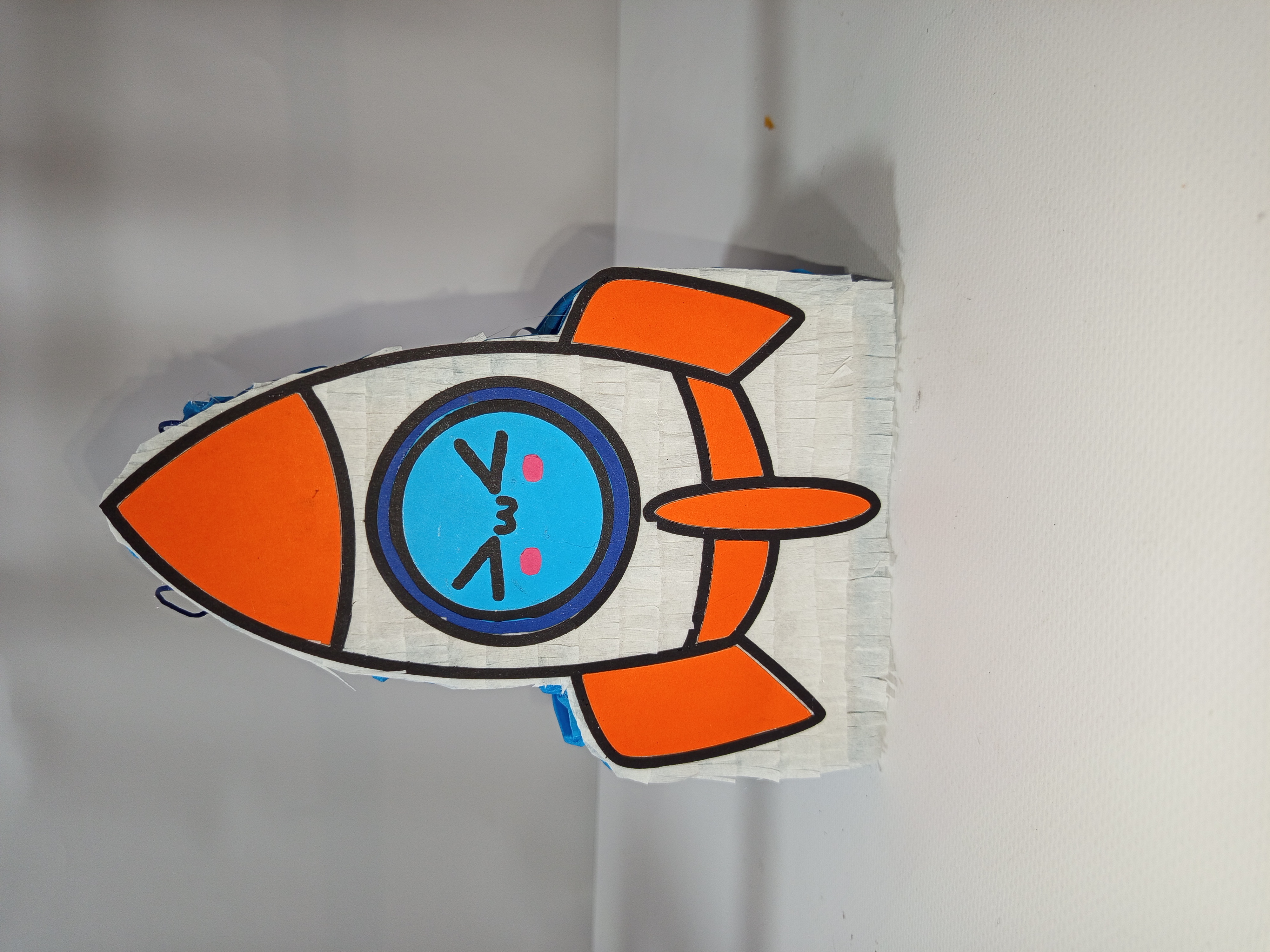 Mini Piñata de Cohete 20cm