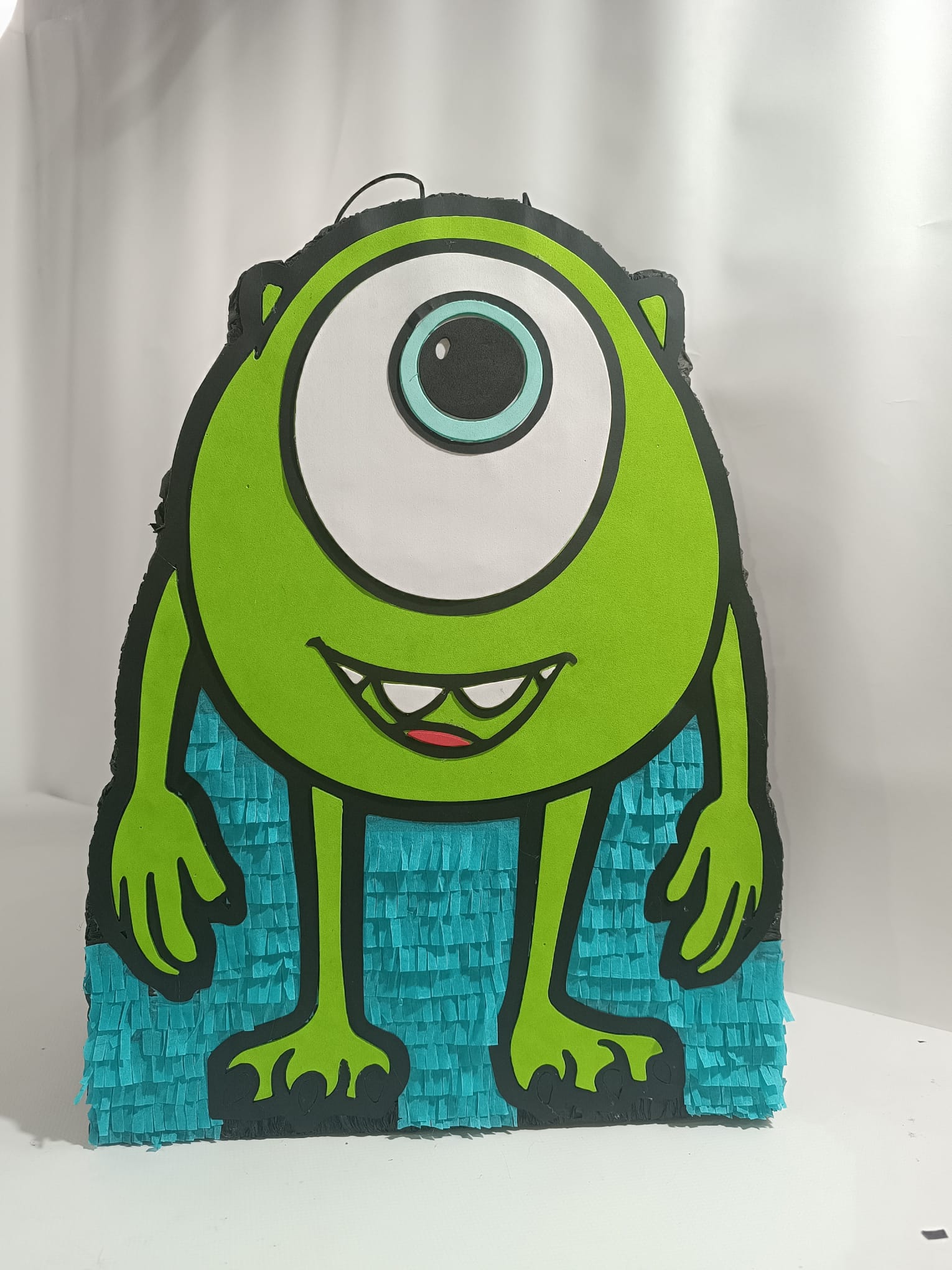 Piñata de Mike Wazowski