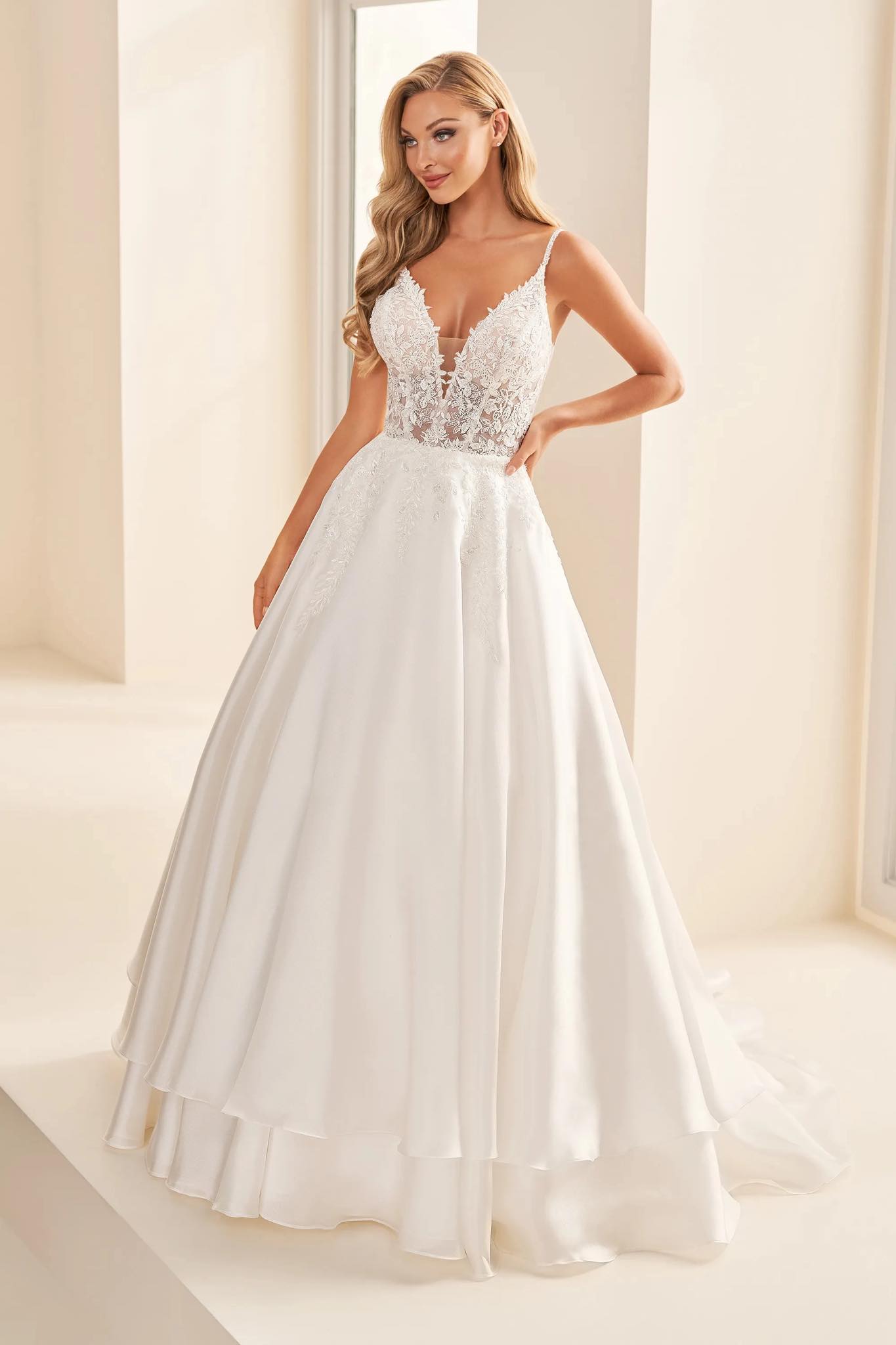 Metrovictoria Novias 