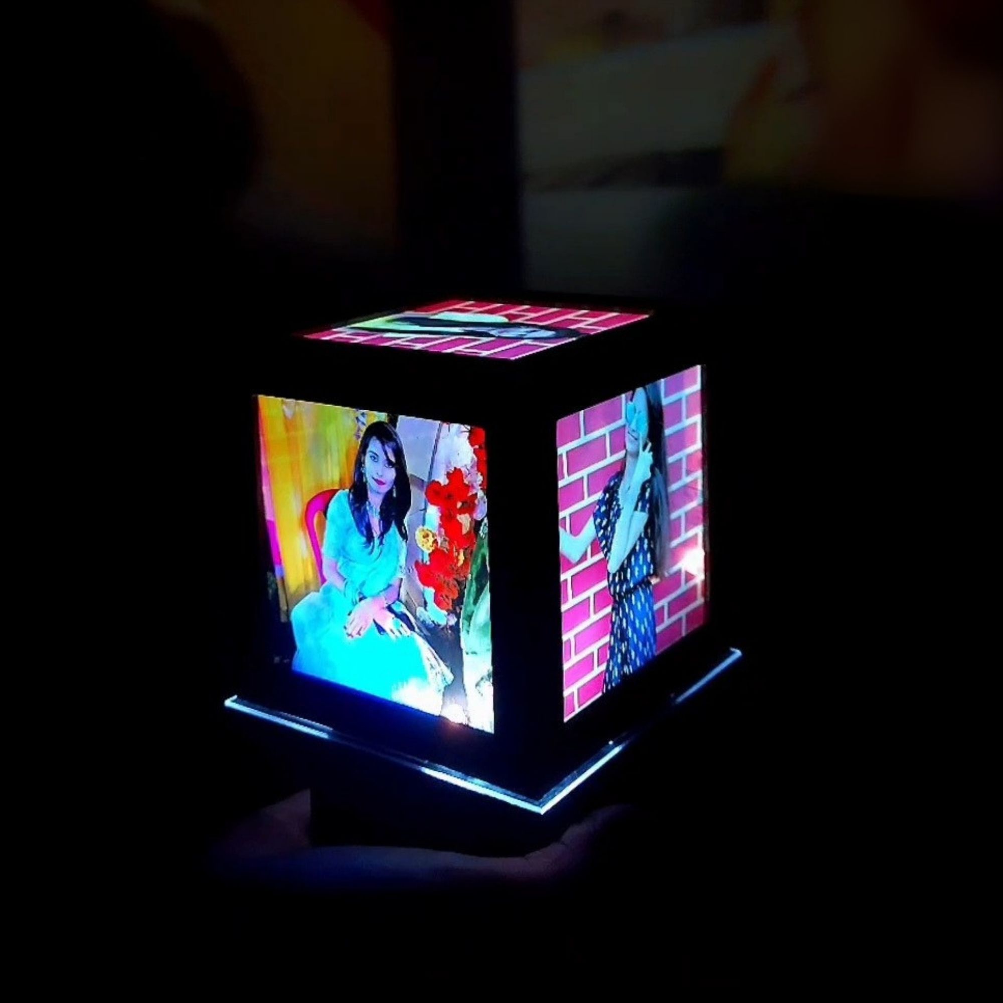 Rotating Personalized Photo Lamp