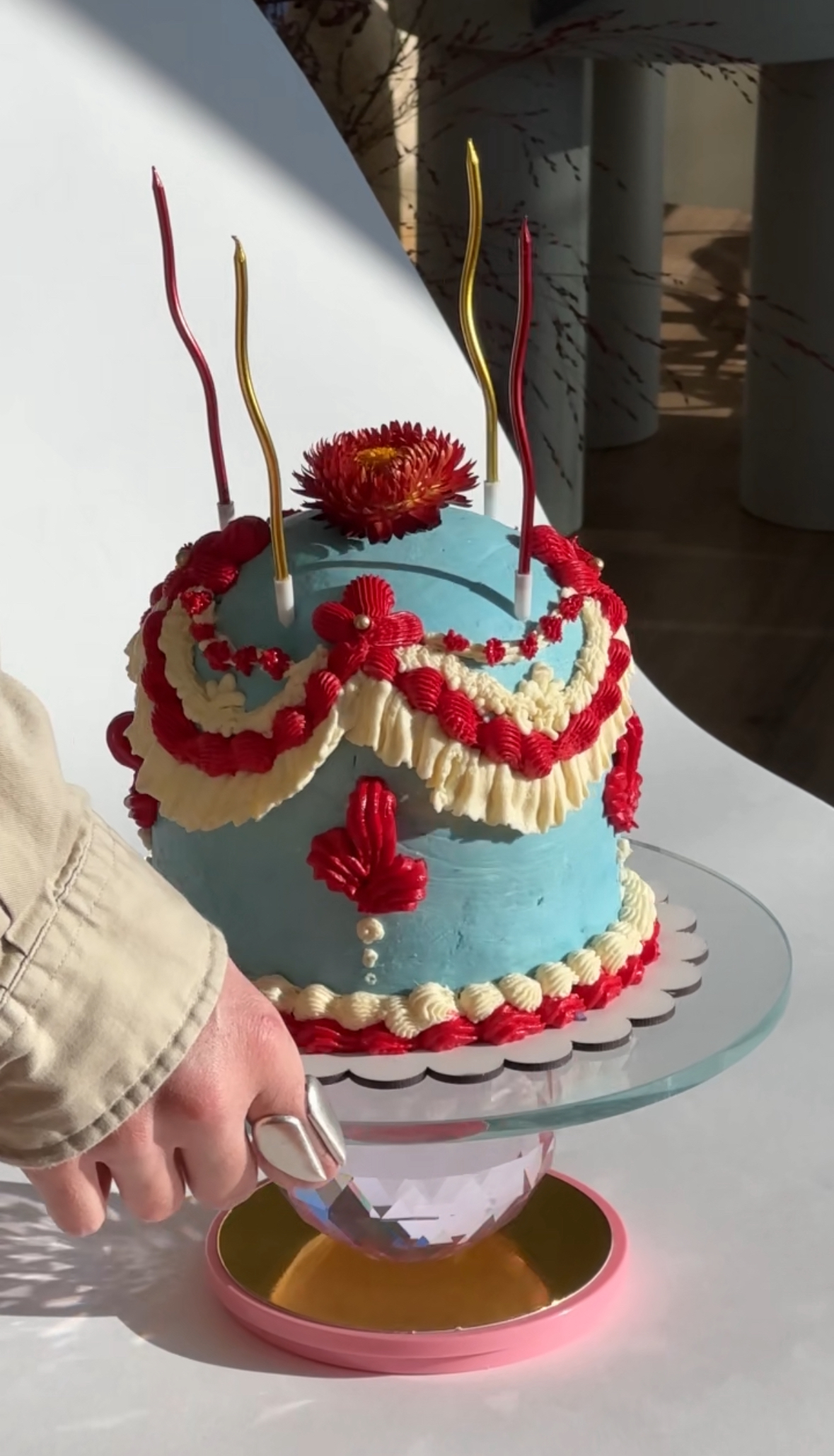Vintage Style Cake