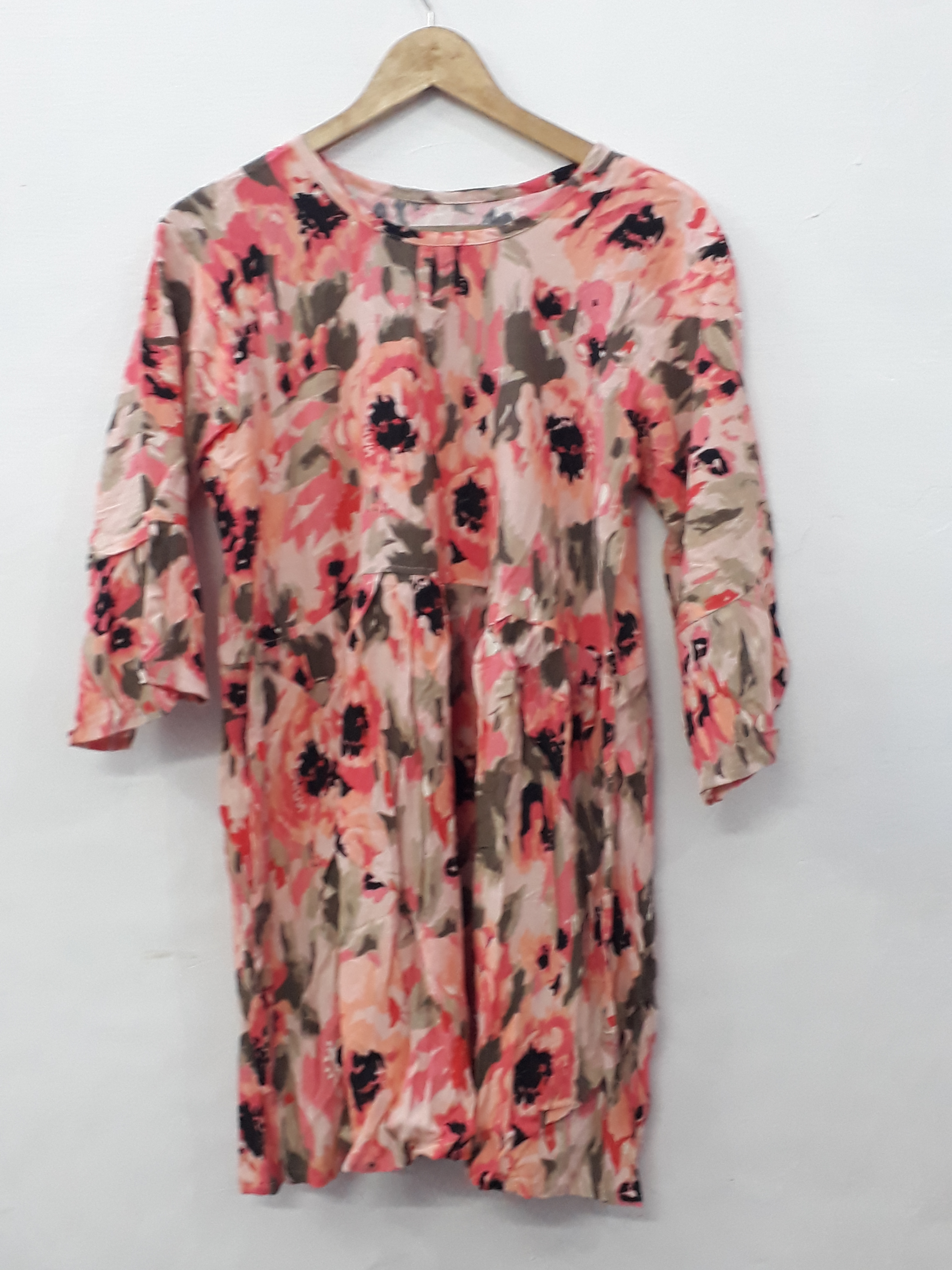 Floral Print Knee-Length Dress