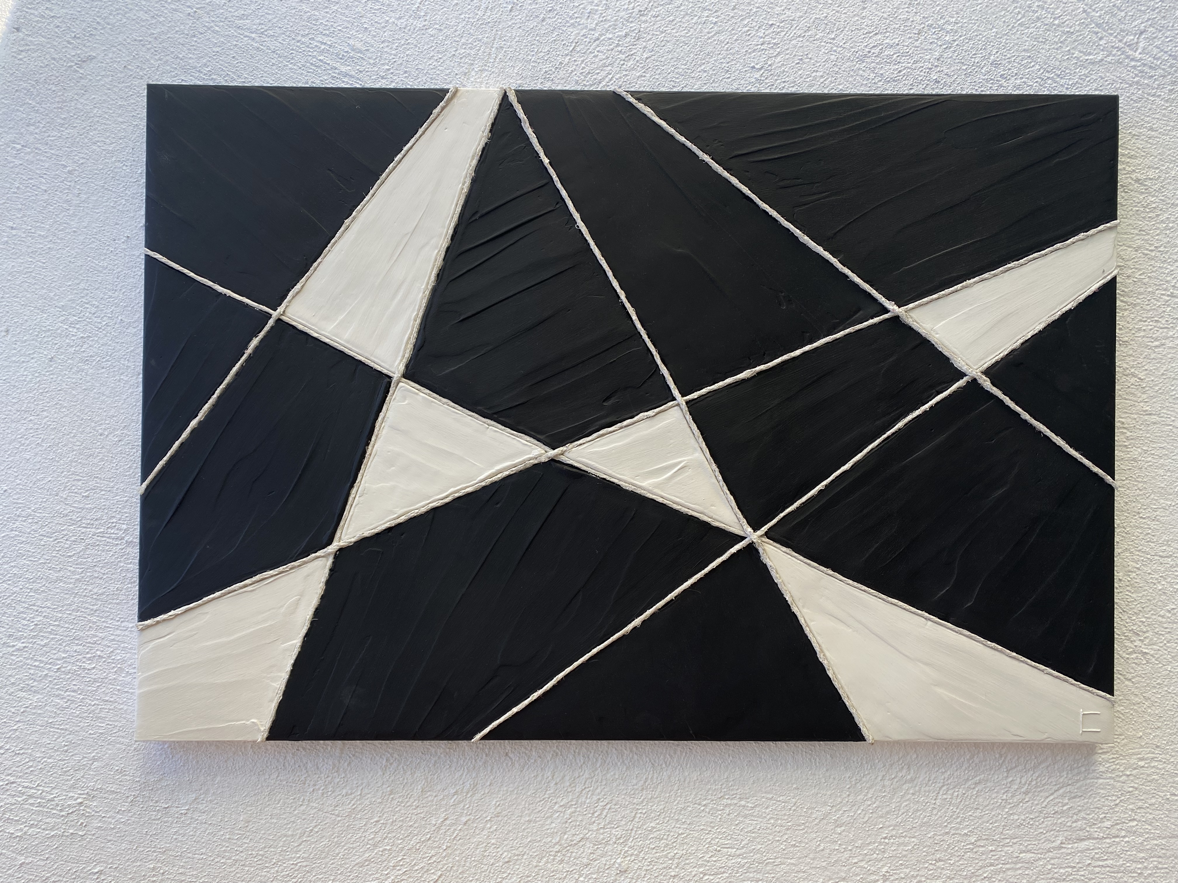 El 13 en blanco y negro