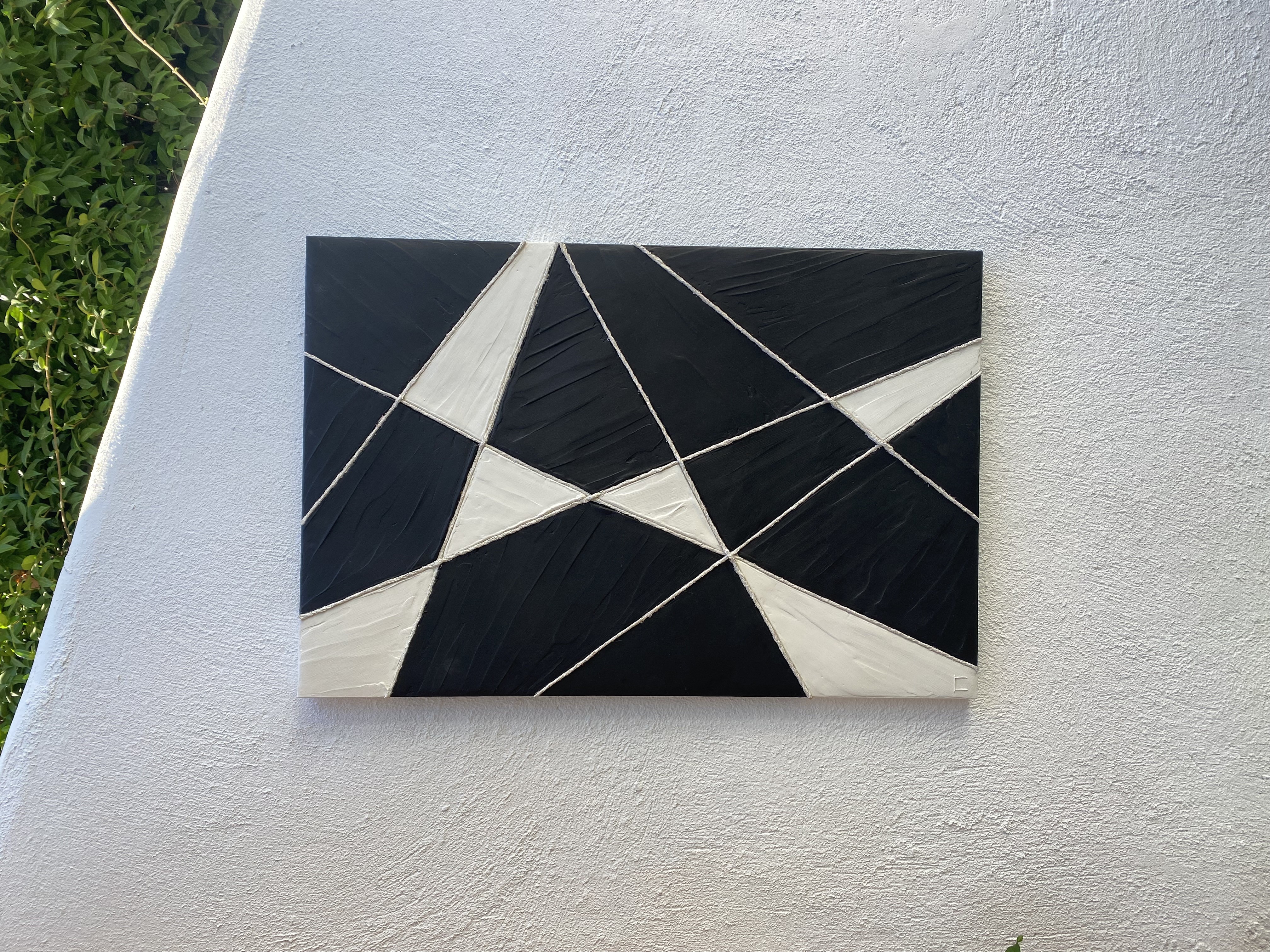 El 13 en blanco y negro