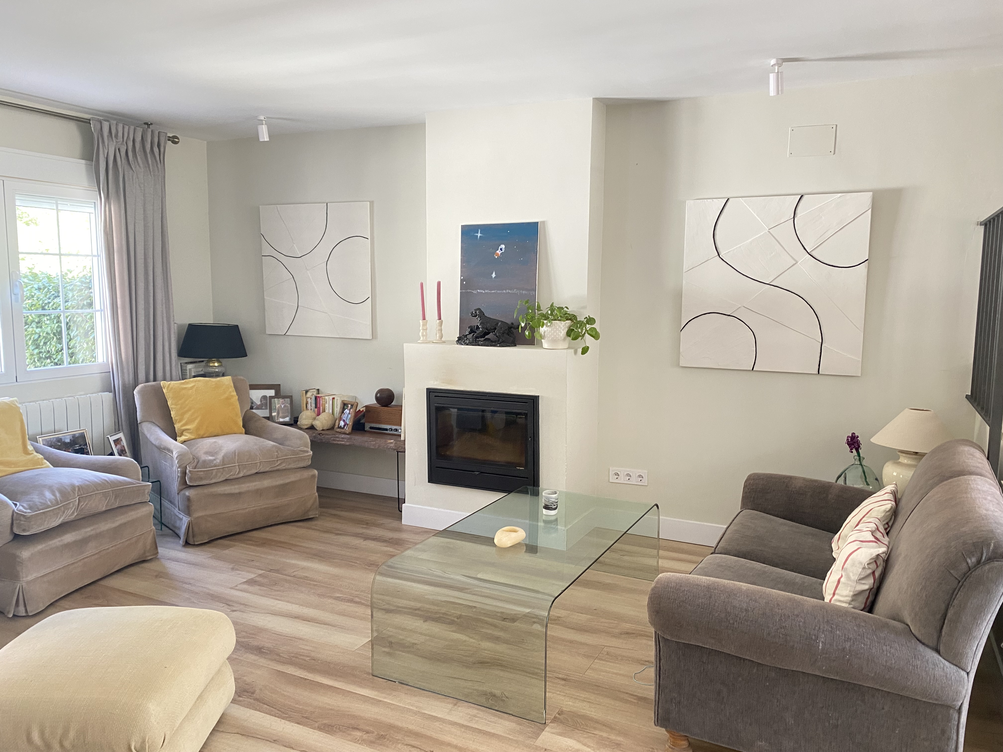 El 12 en blanco lino y azul