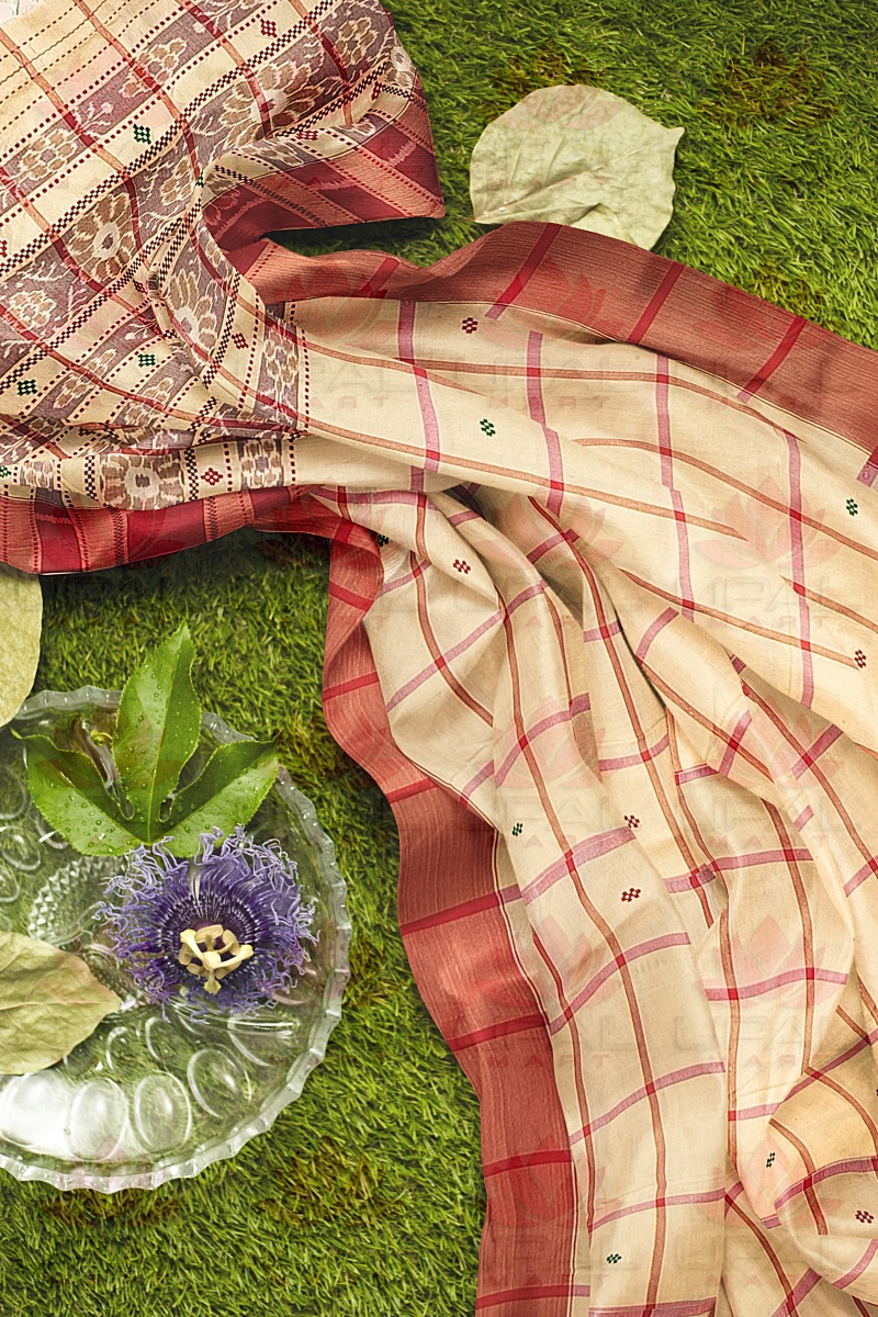 Traditional Lumang Fhuta  Saree