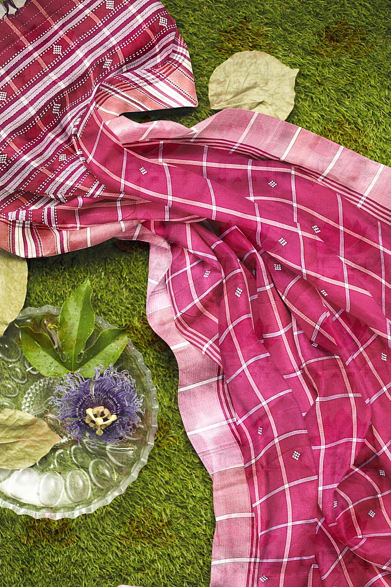 Handwoven Santhal Lumang Fhuta Saree