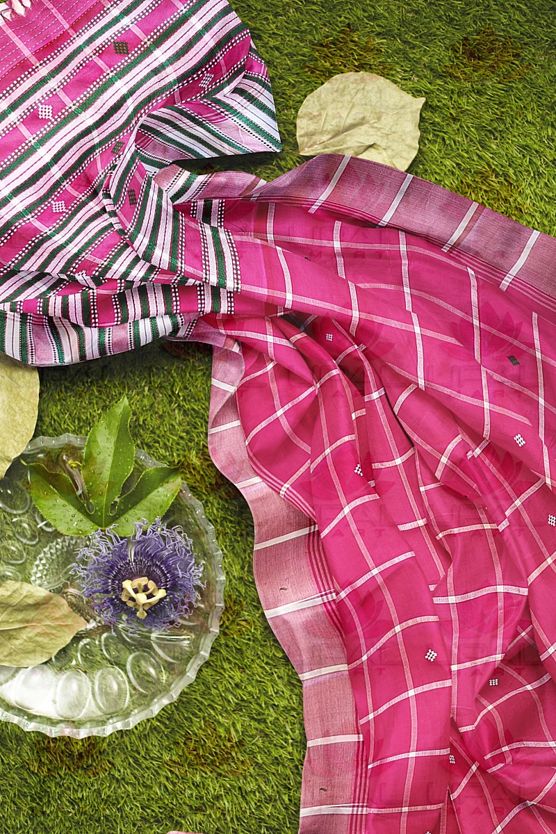 Traditional Pink Lumang Fhuta Saree
