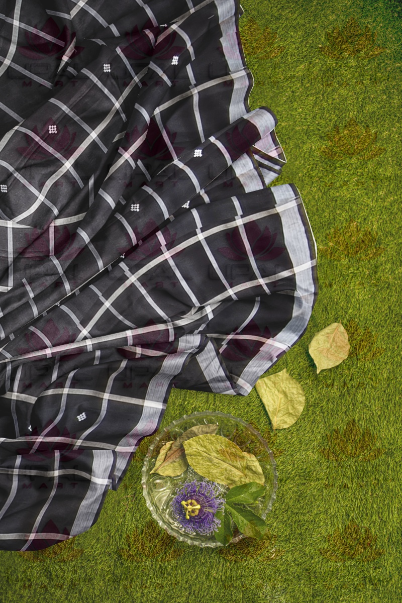 Black & White Checkered Lumang Futa Kacha