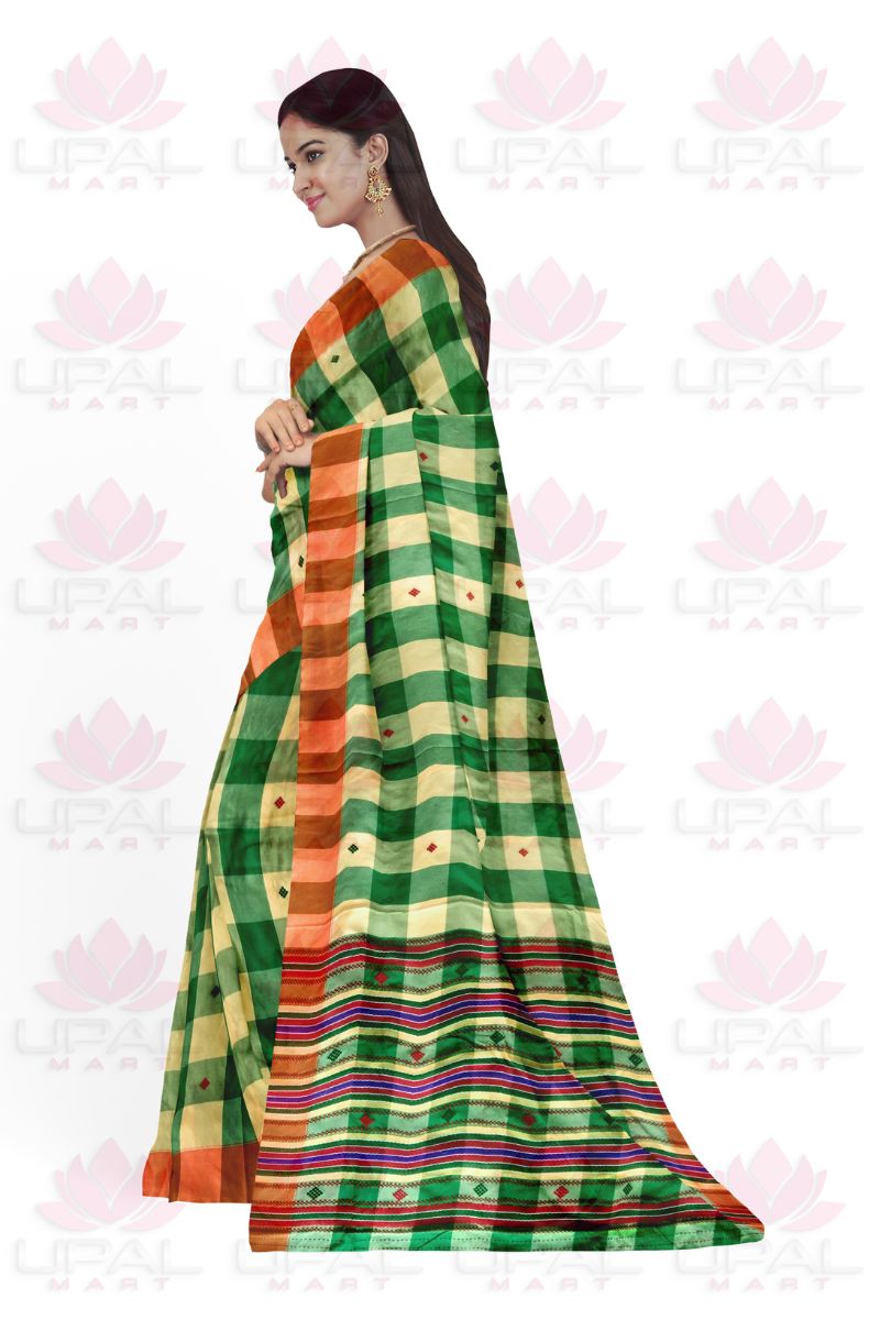 Traditional Check Pattern Lumang Futa Saree