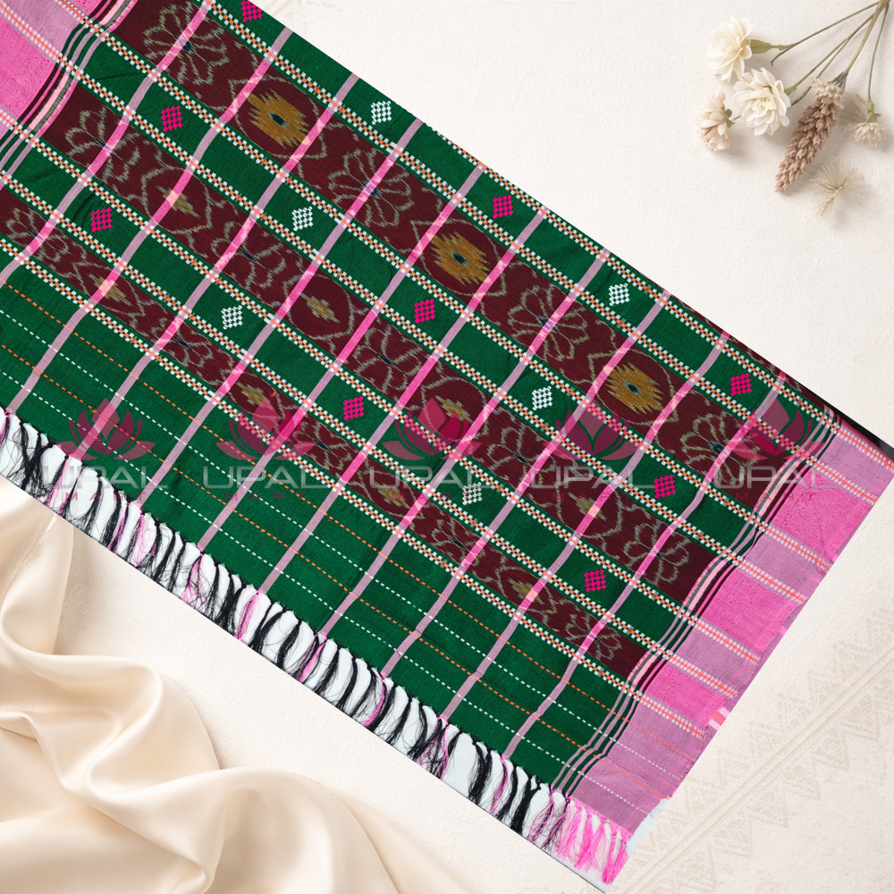 Traditional Lumang Fhuta Saree