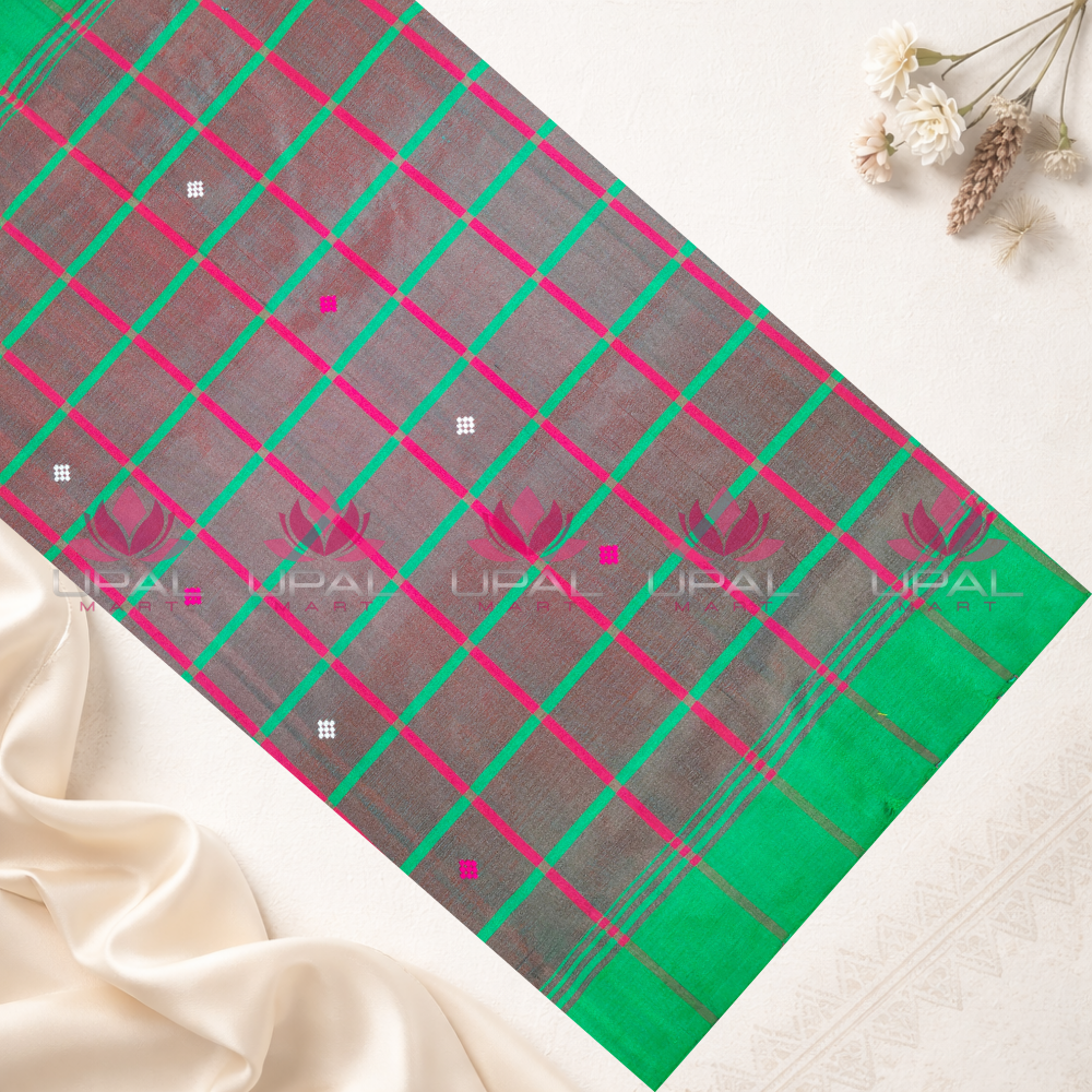 Traditional Lumang Fhuta Saree