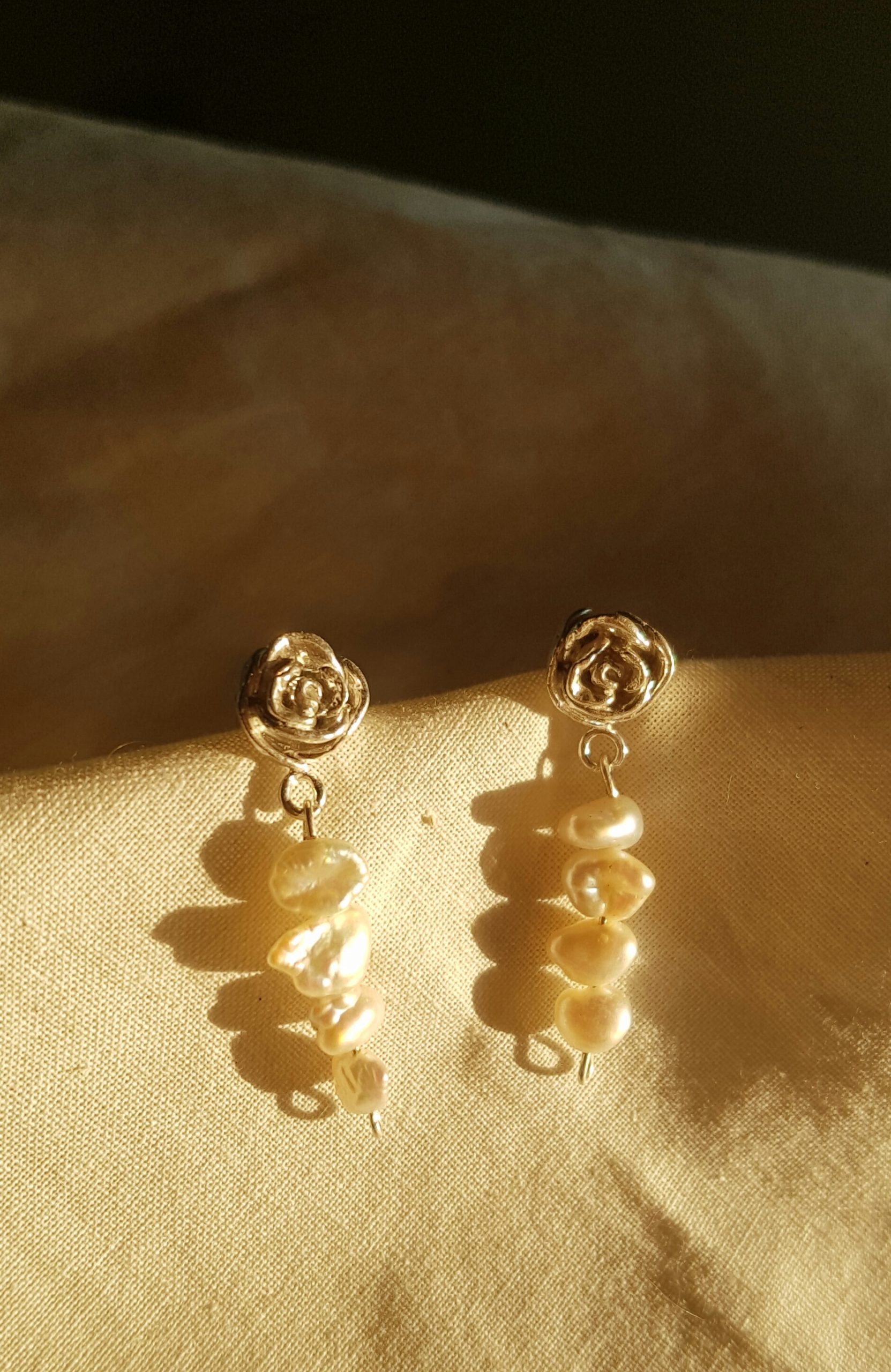 Pendientes plata rosa pequeña R4 y perlas