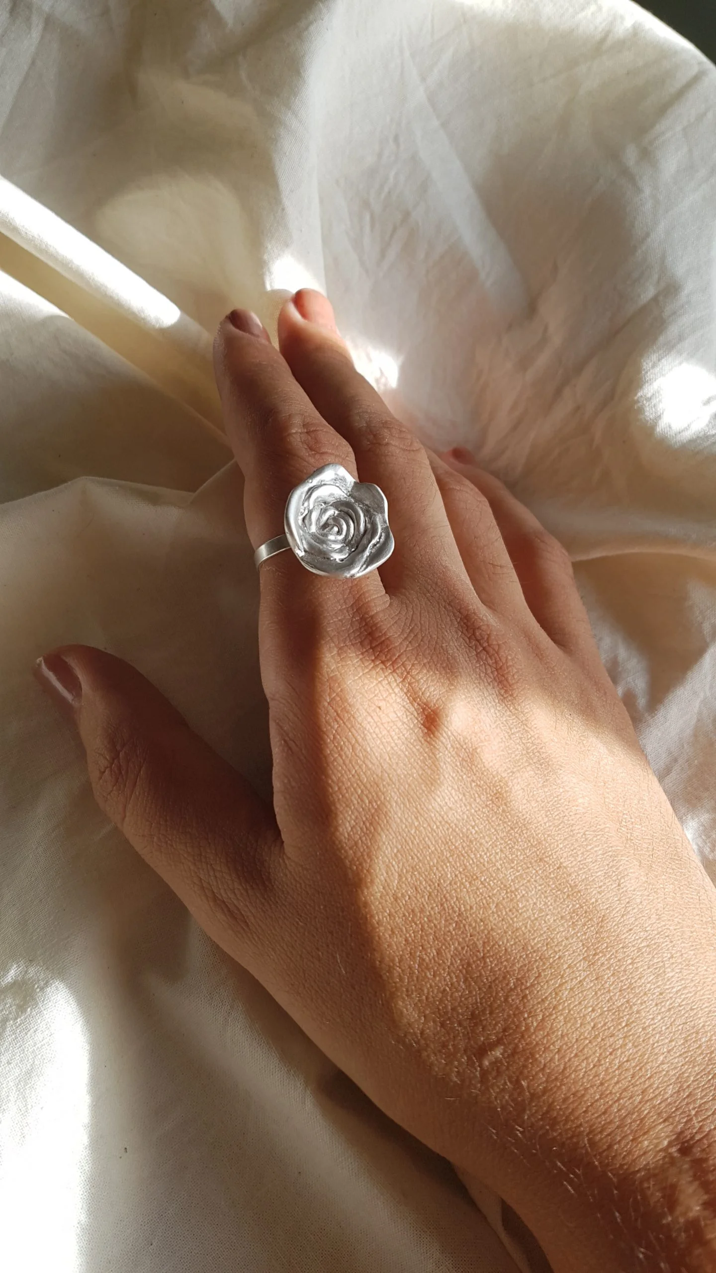 Anillo Rosa grande R2