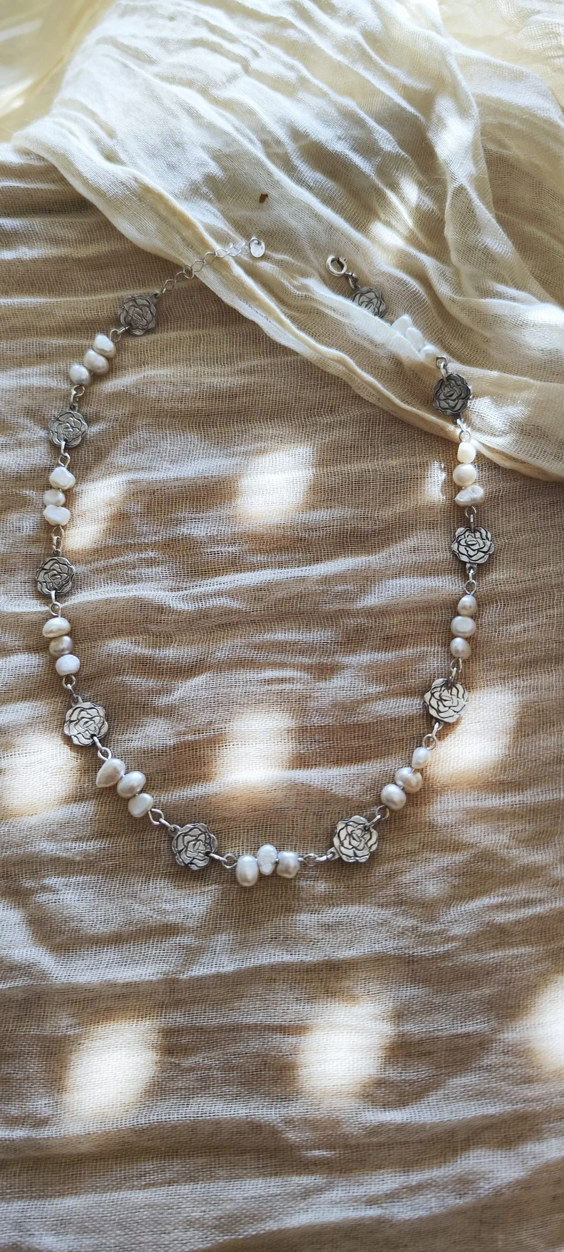 Gargantilla Rosas y Perlas