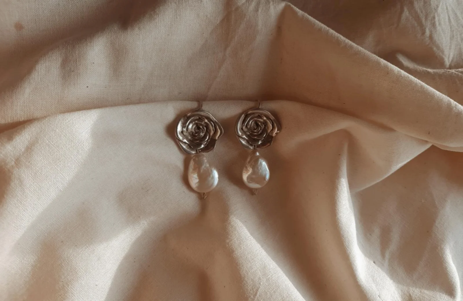 Pendientes Rosa r2 y perlas