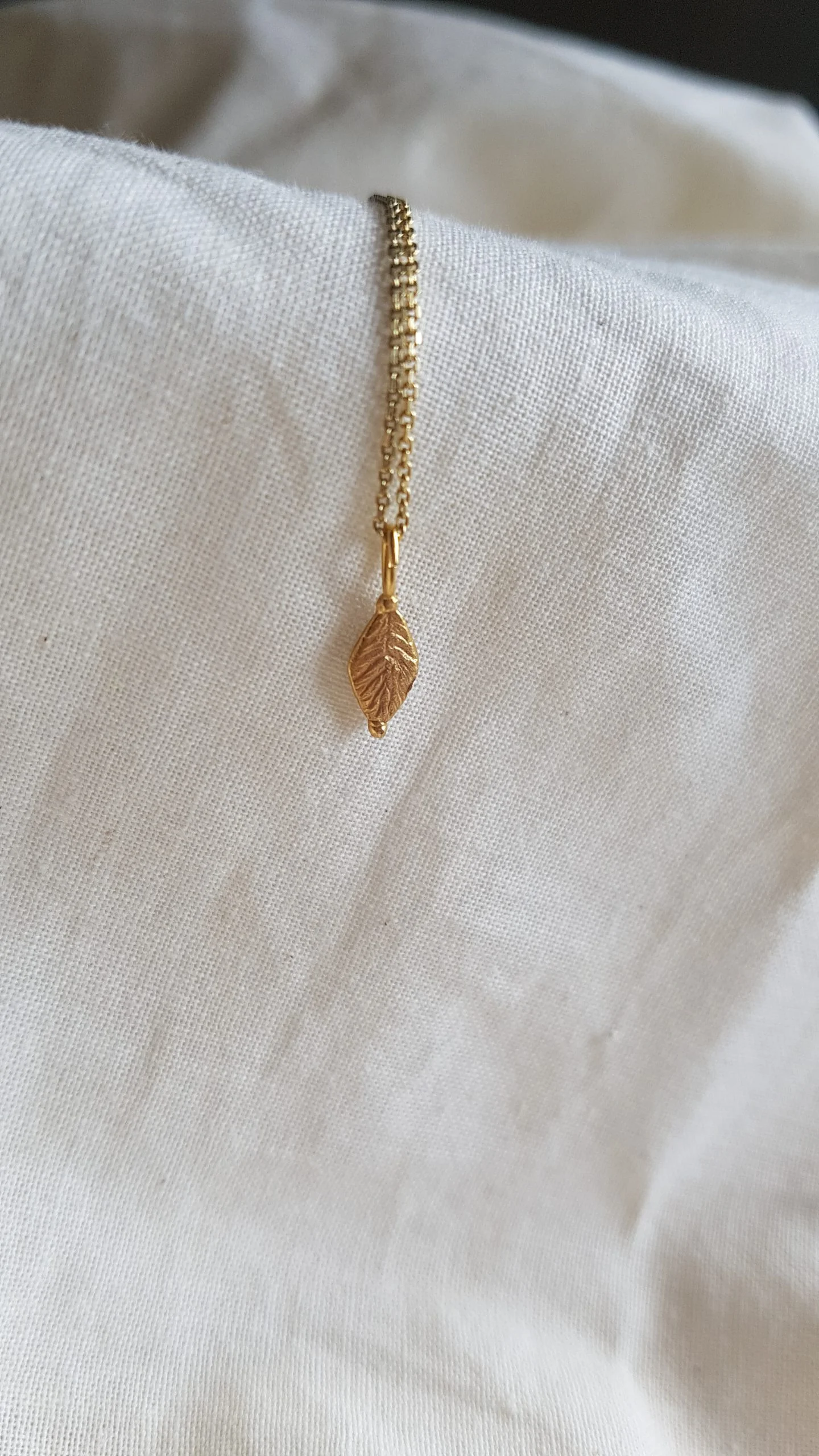 Código orgánico de la virgen 11 con rubí