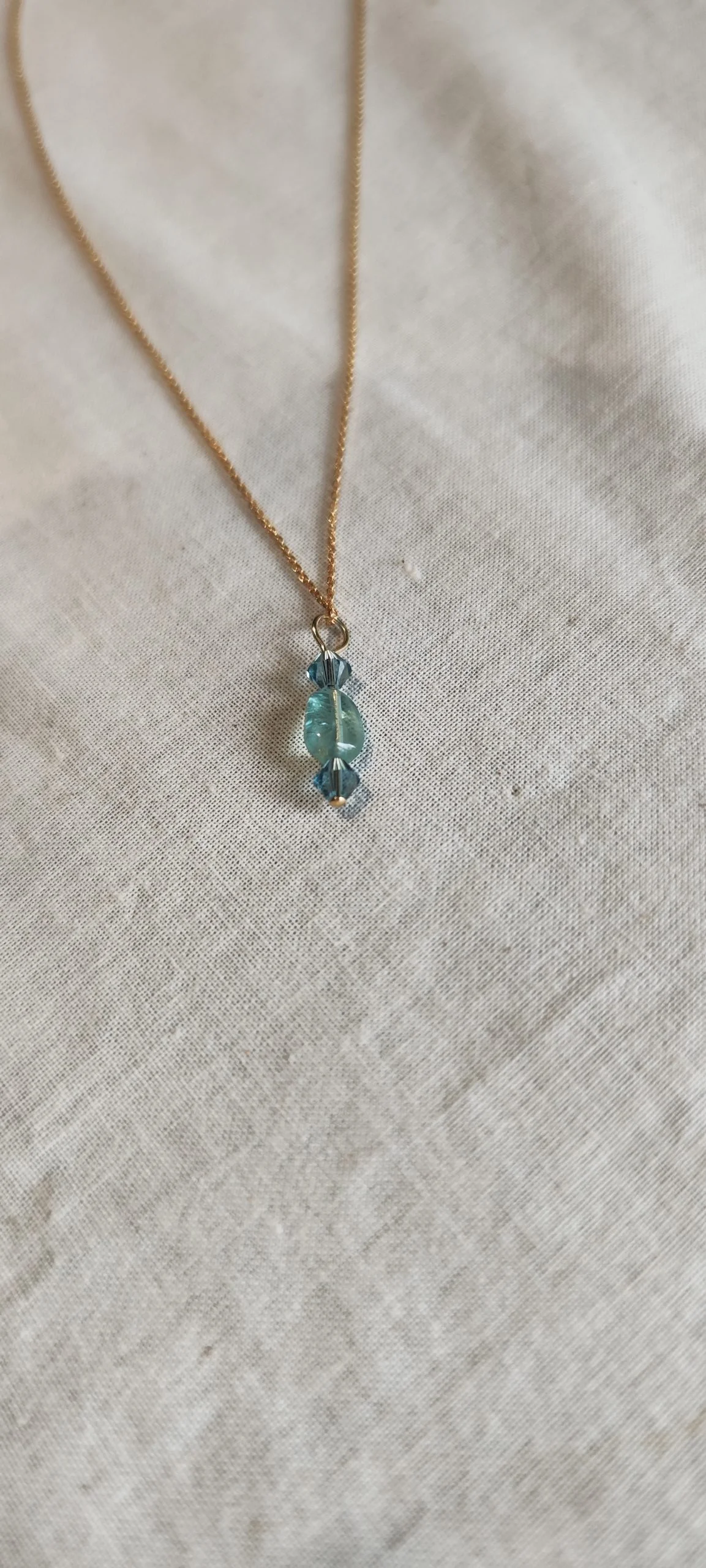 Colgante agua marina y cristal 