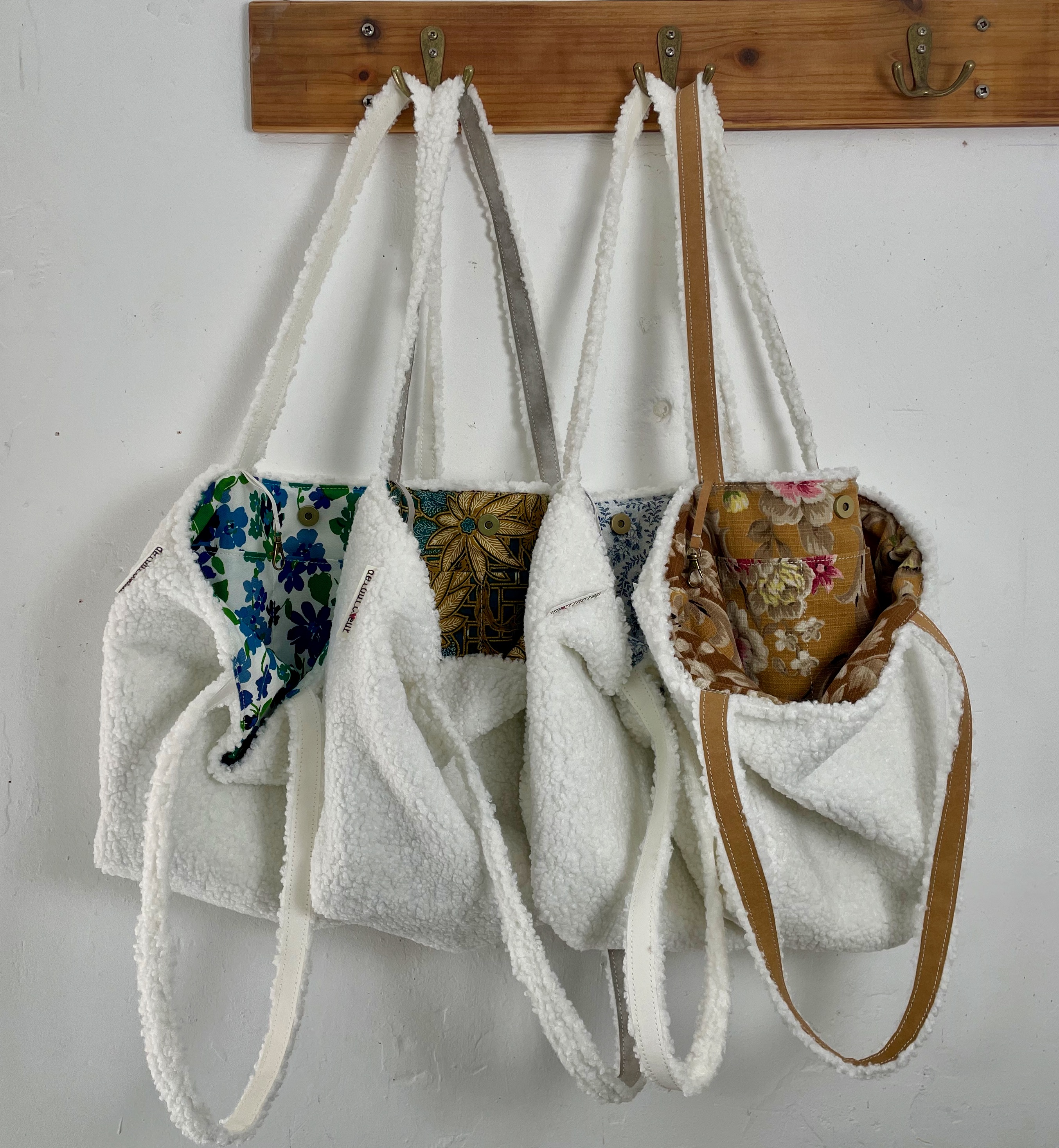 Grand cabas en 'moumoute' blanche