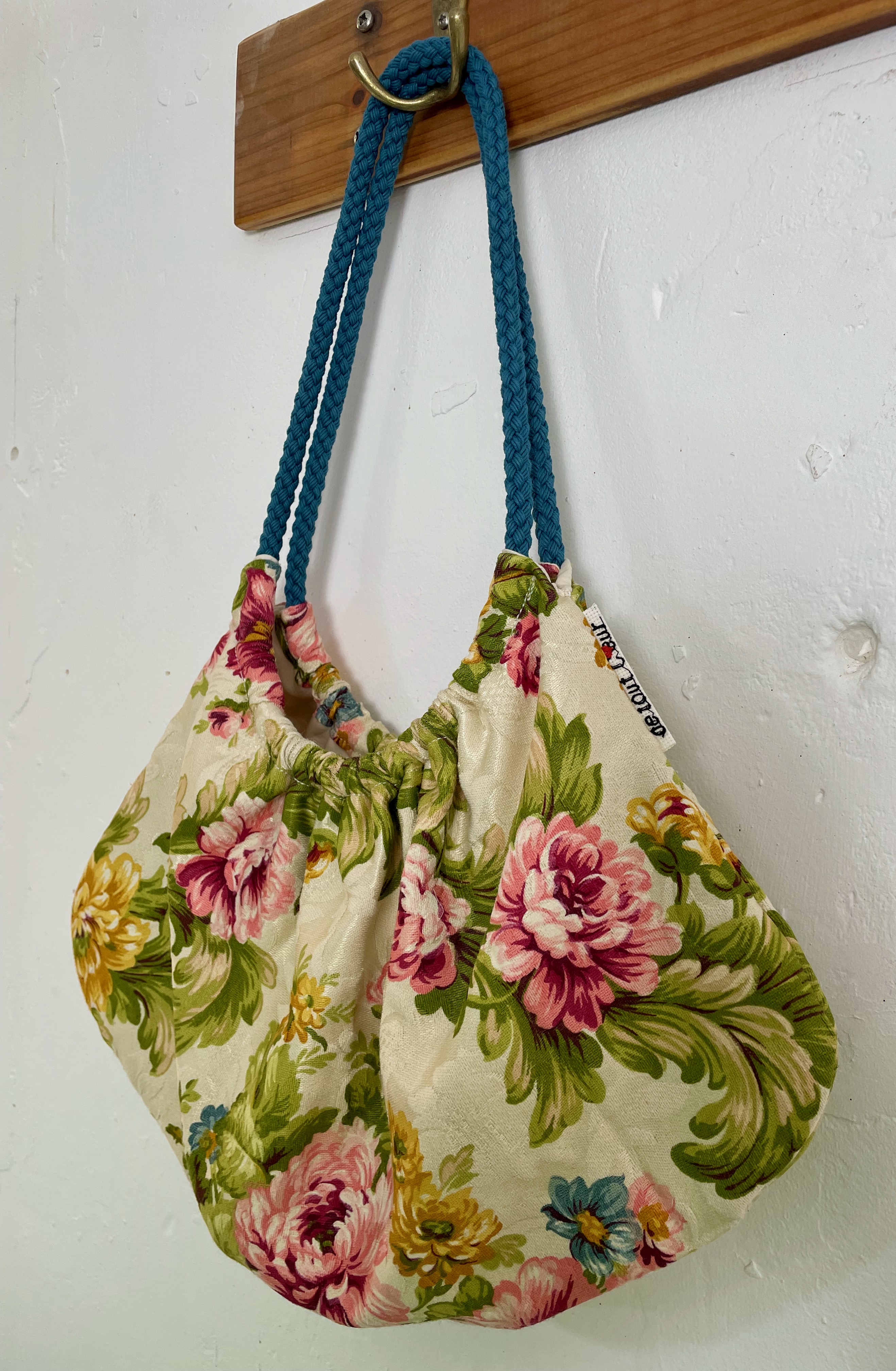 Sac d'épaule floral vintage vif en couleurs