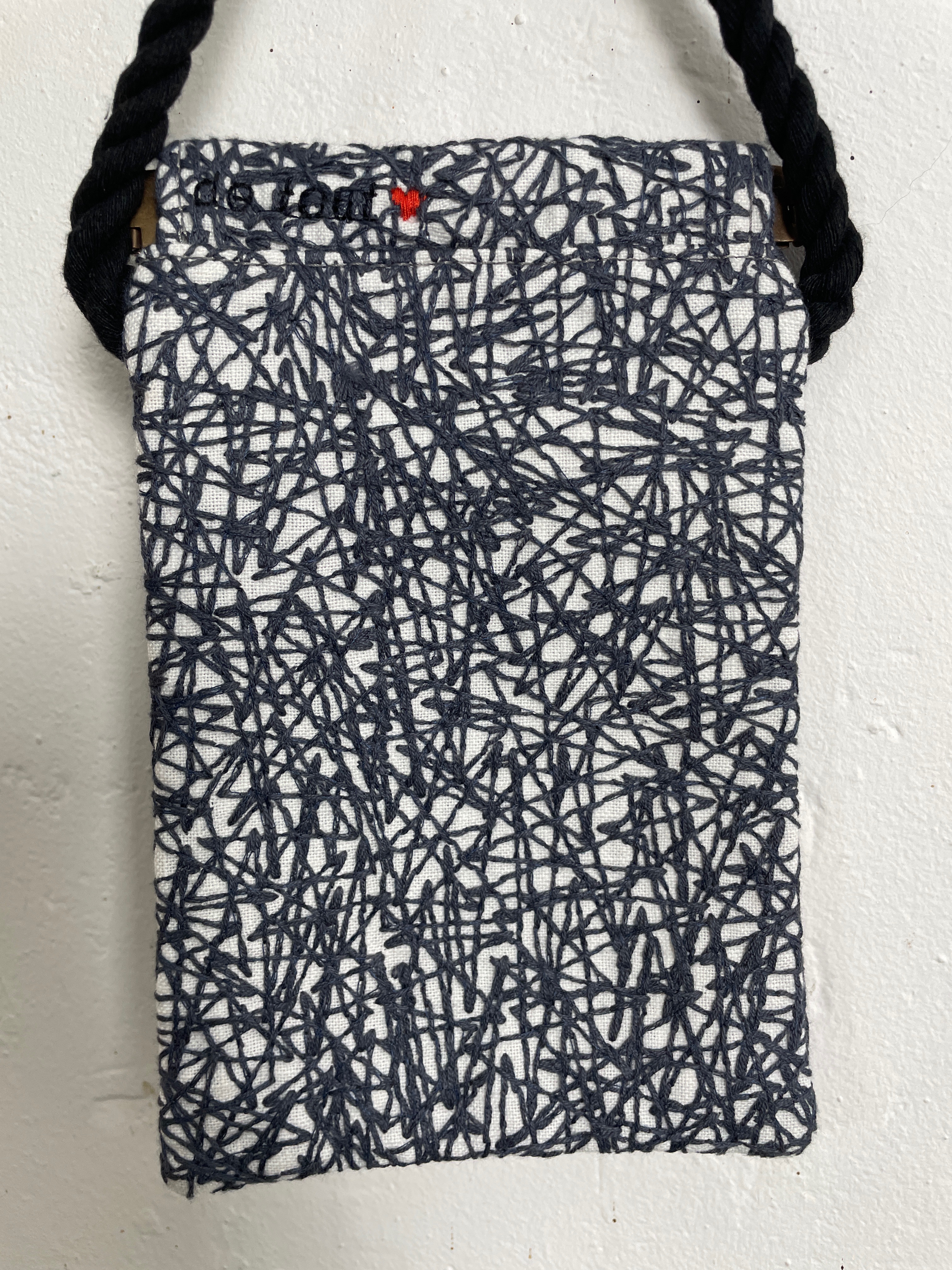 Pochette de téléphone clic-clac