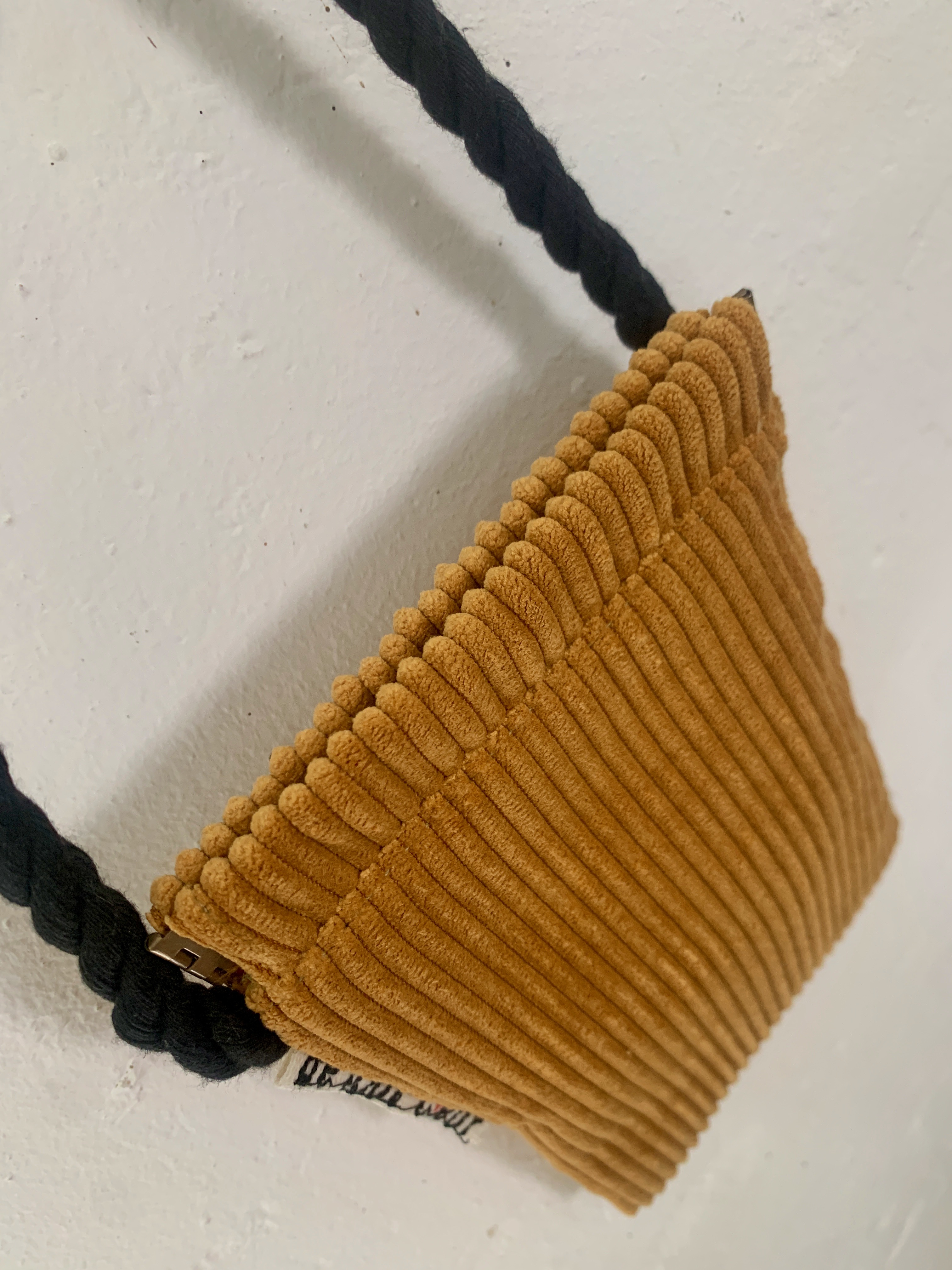 Pochette de téléphone clic-clac